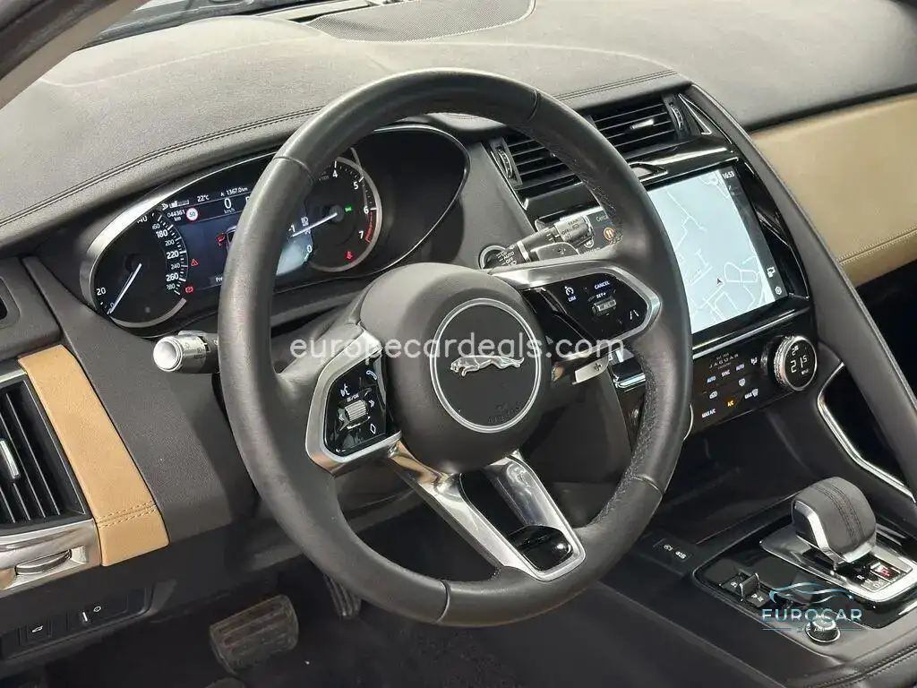 Jaguar E-Pace