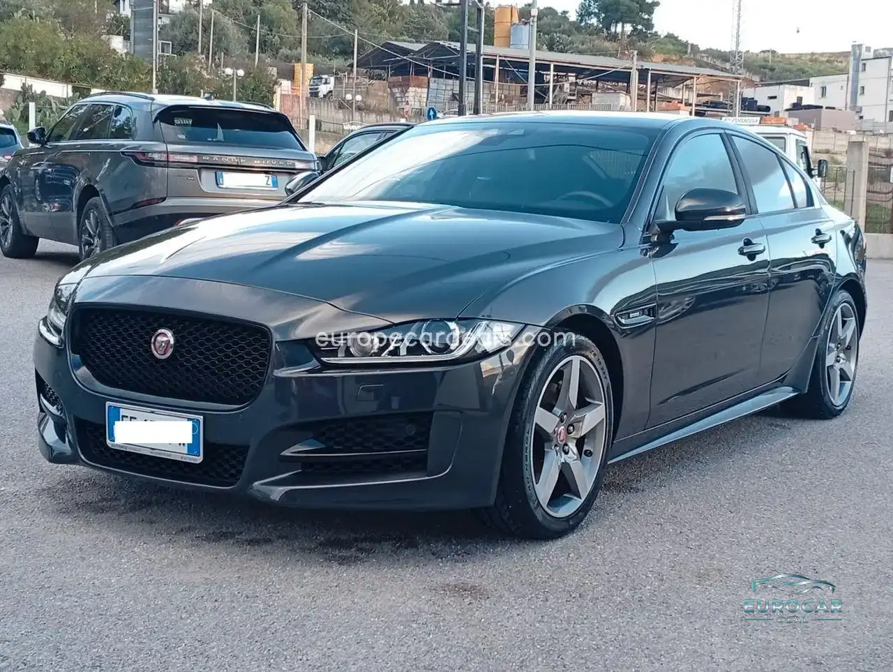 Jaguar XE