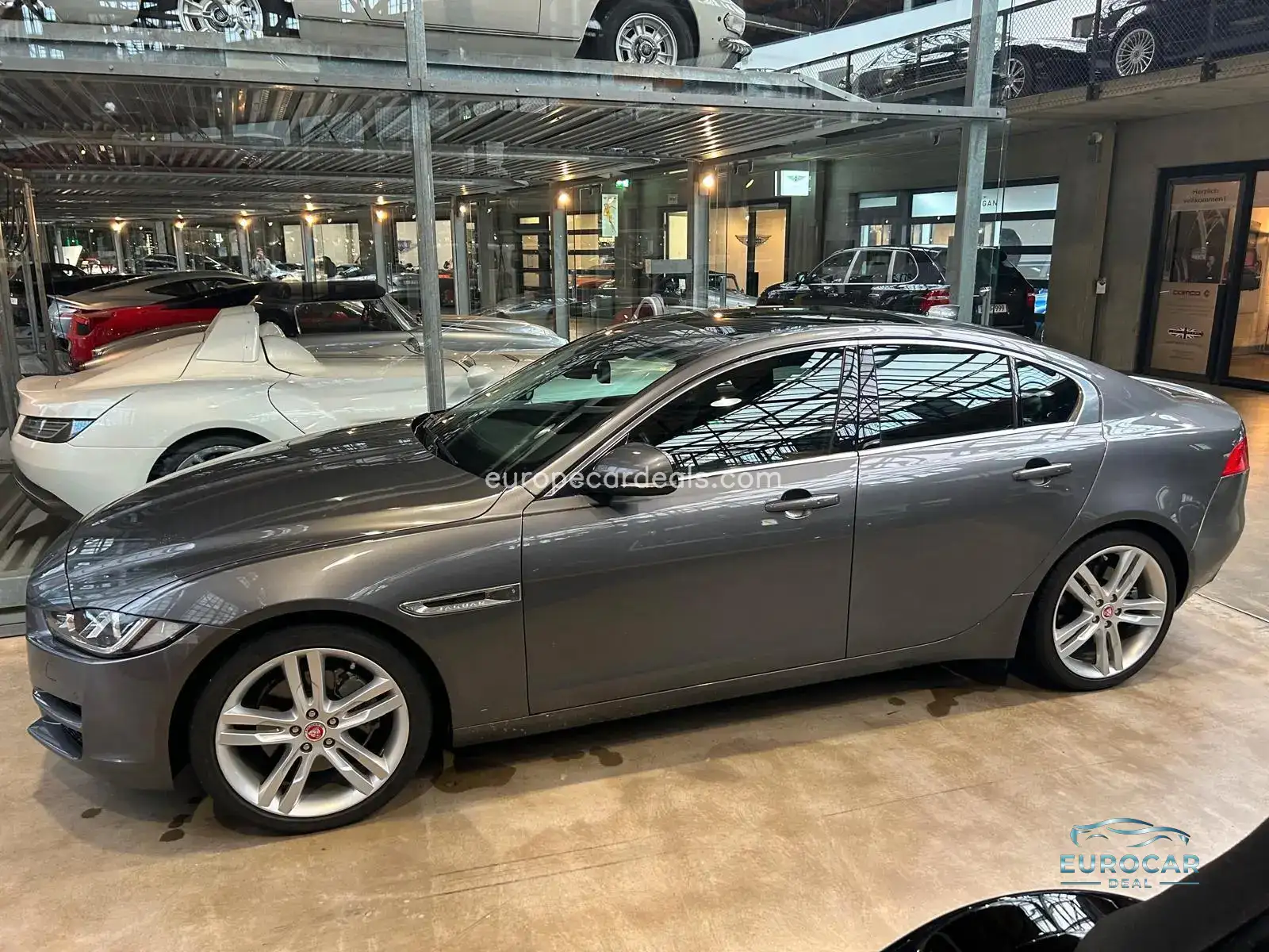 Jaguar XE