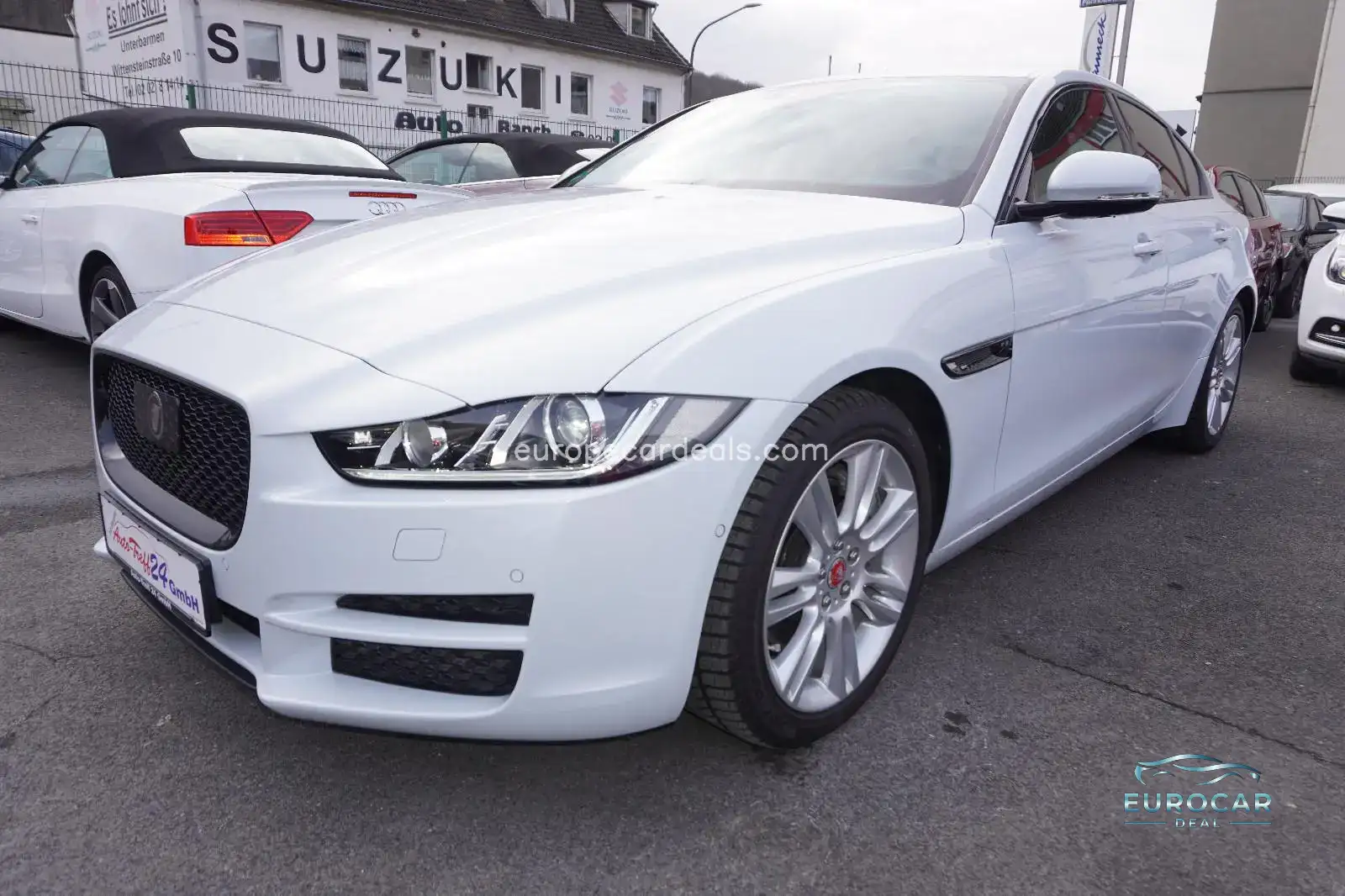 Jaguar XE