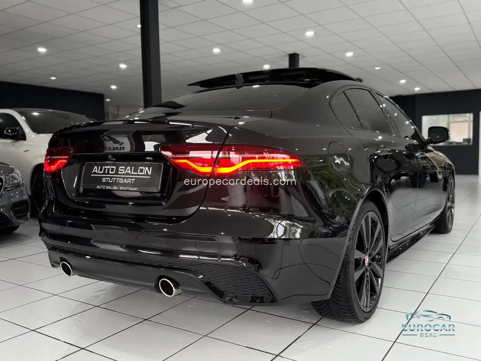 Jaguar XE