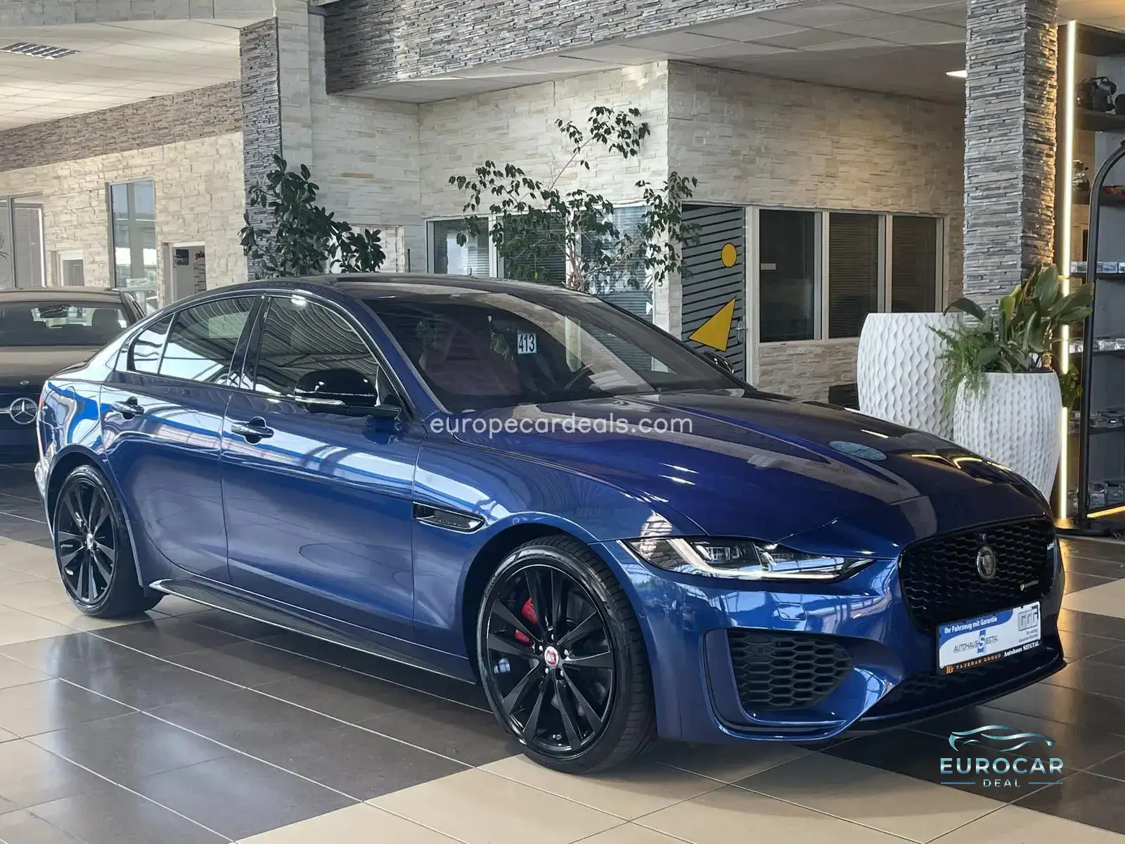 Jaguar XE