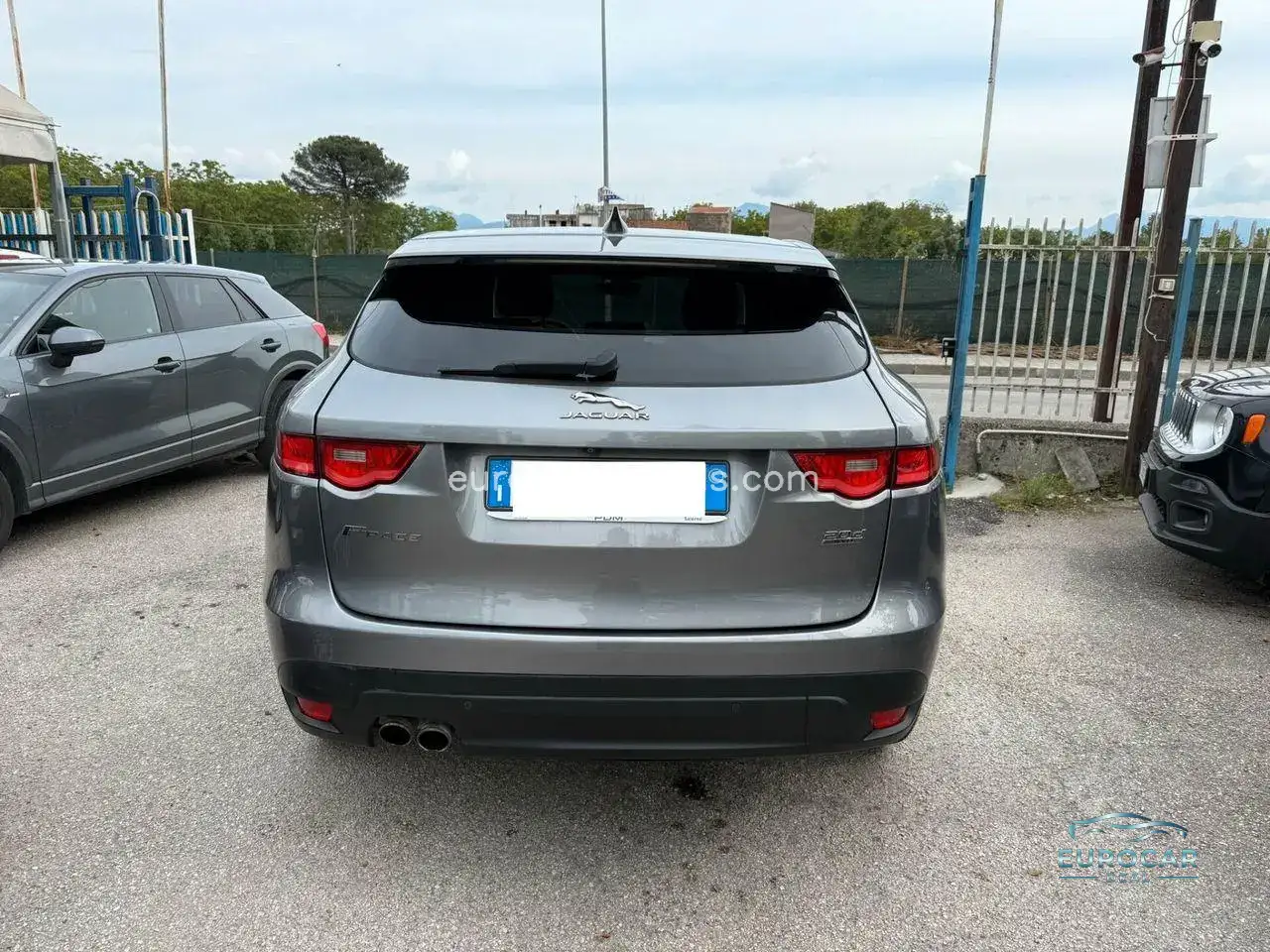 Jaguar F-Pace