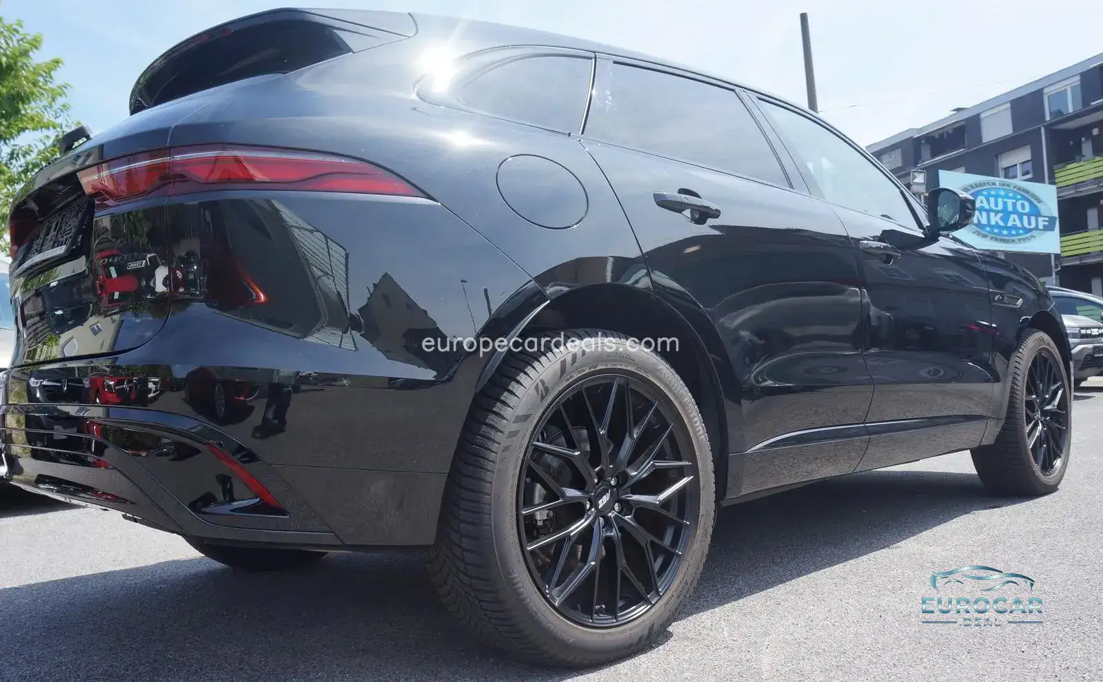 Jaguar F-Pace