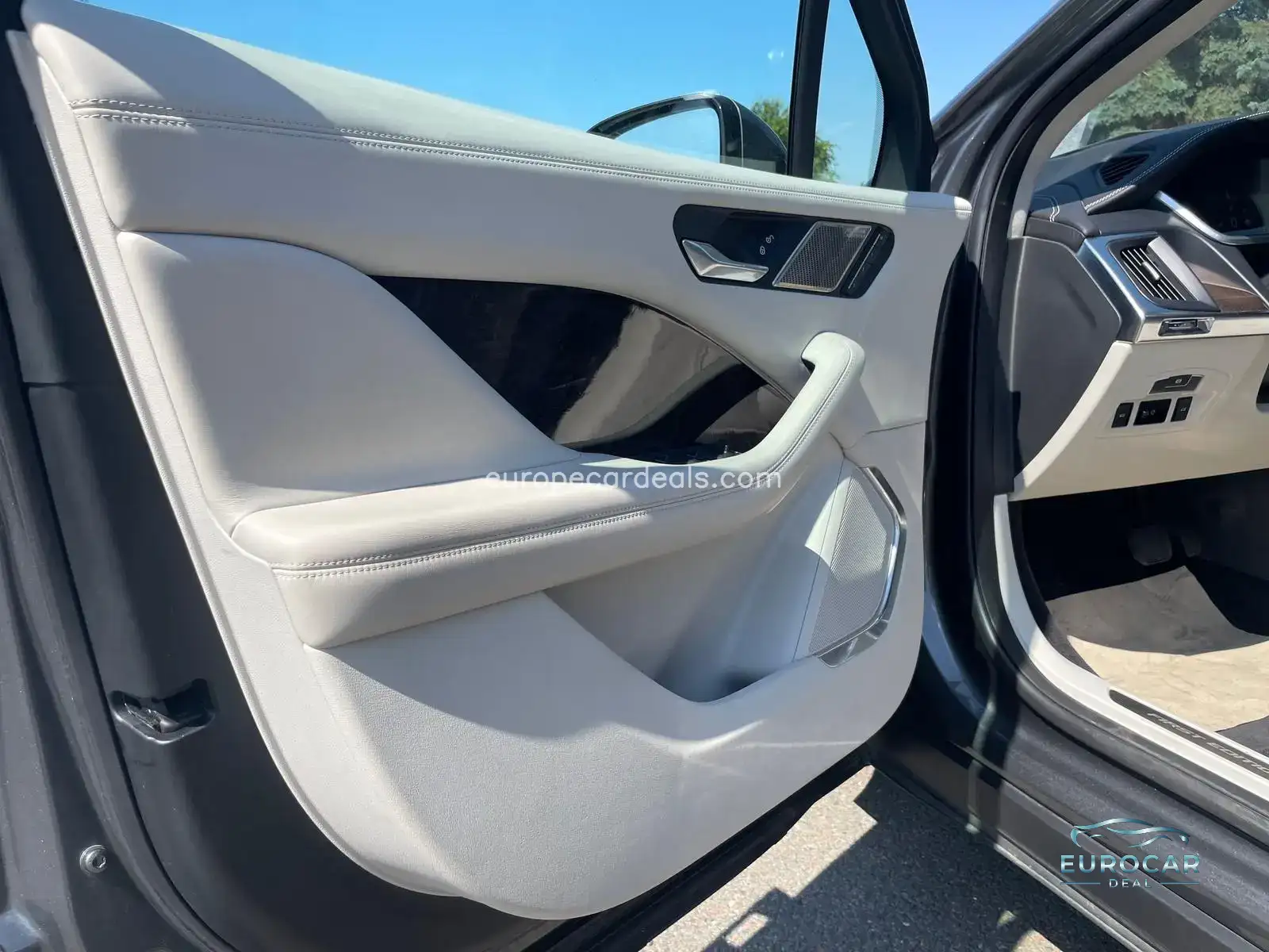 Jaguar I-Pace
