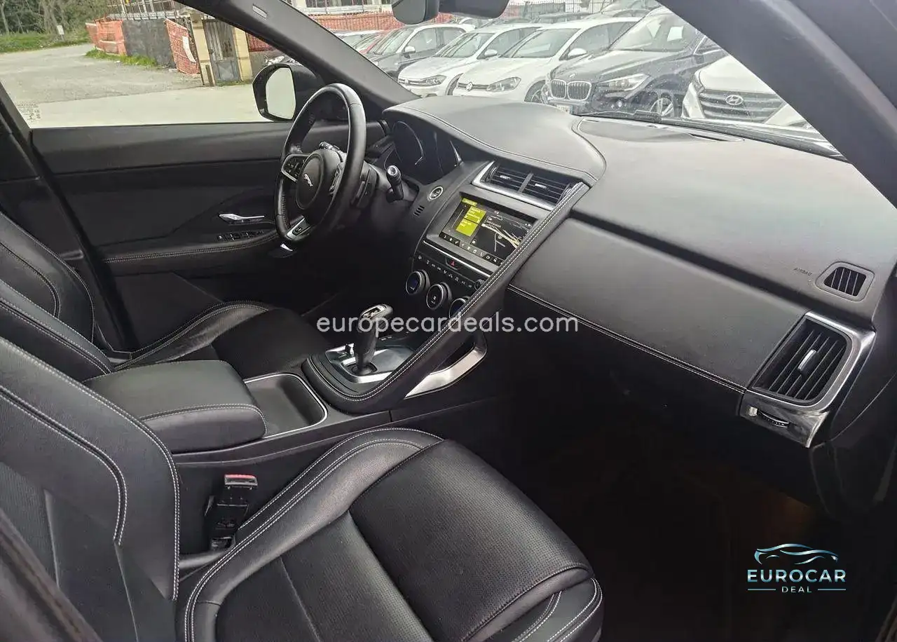 Jaguar E-Pace