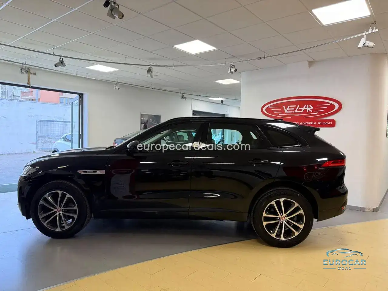 Jaguar F-Pace