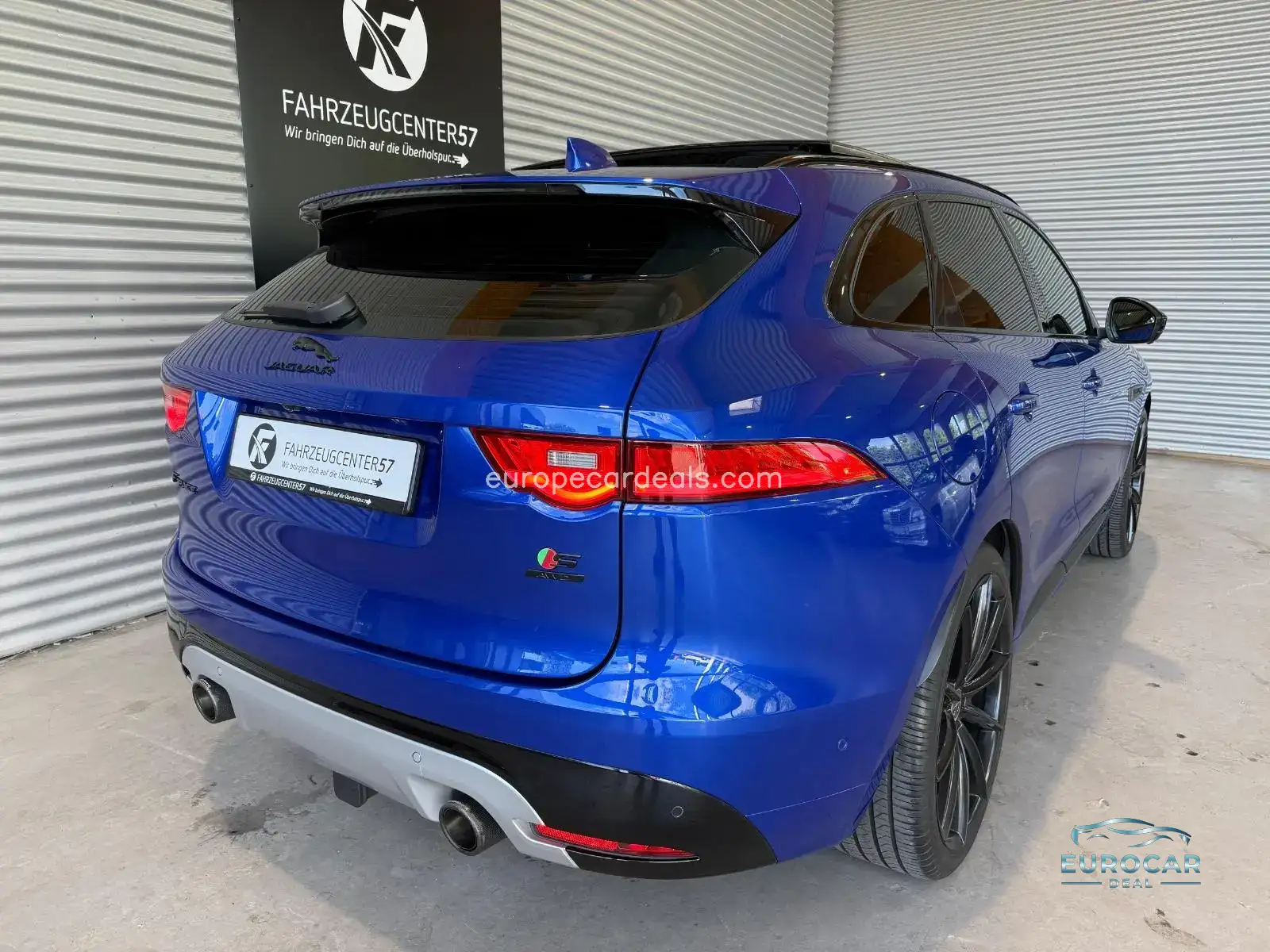 Jaguar F-Pace