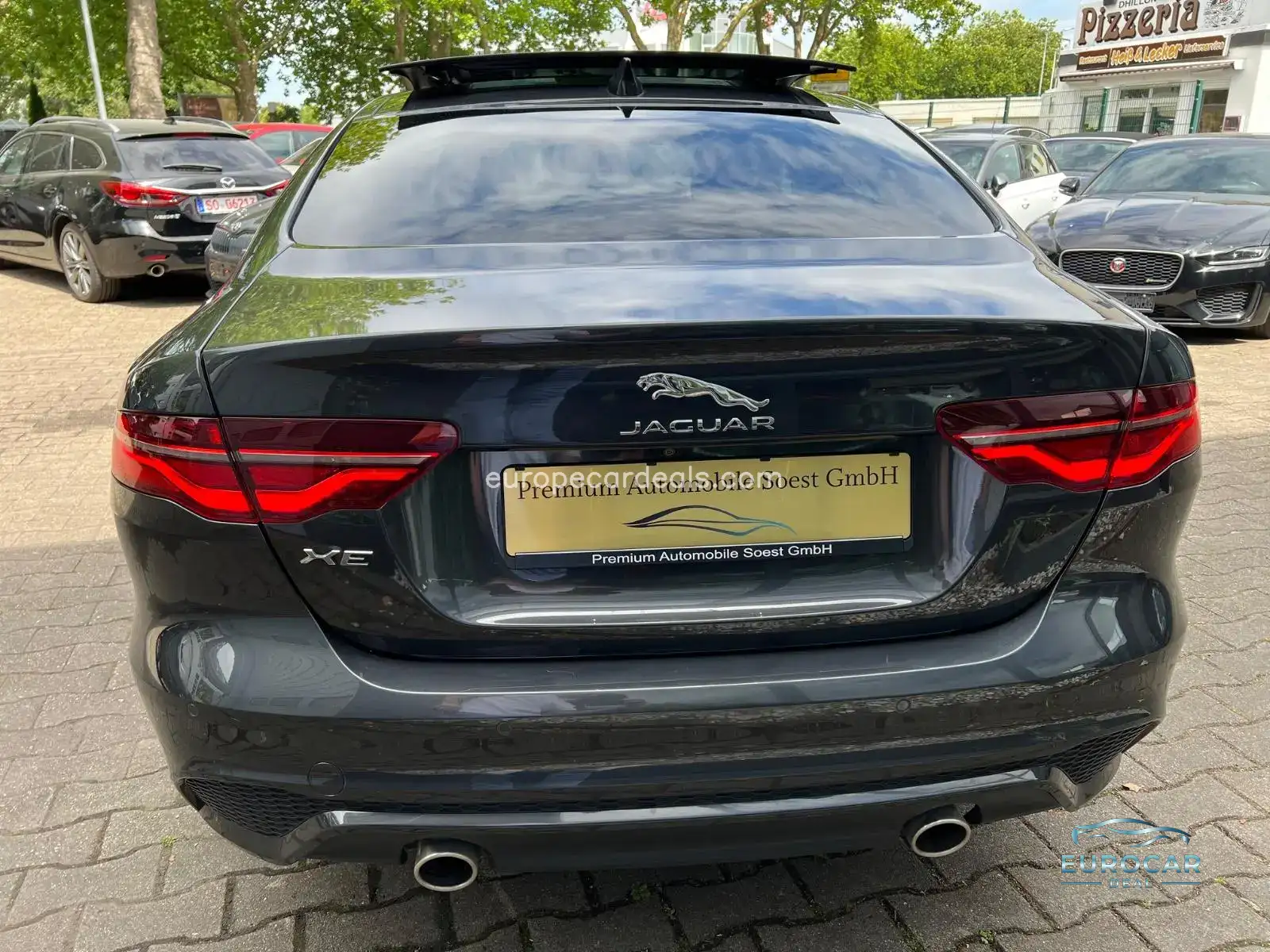 Jaguar XE