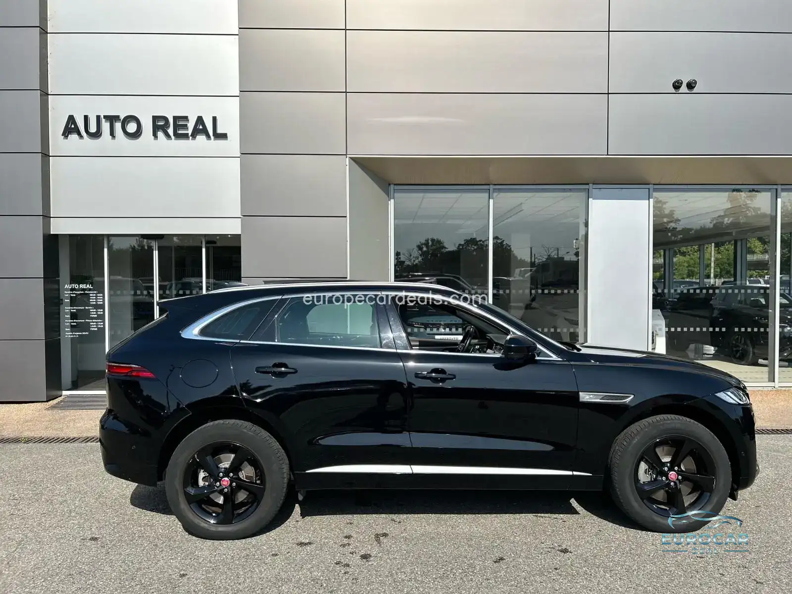Jaguar F-Pace