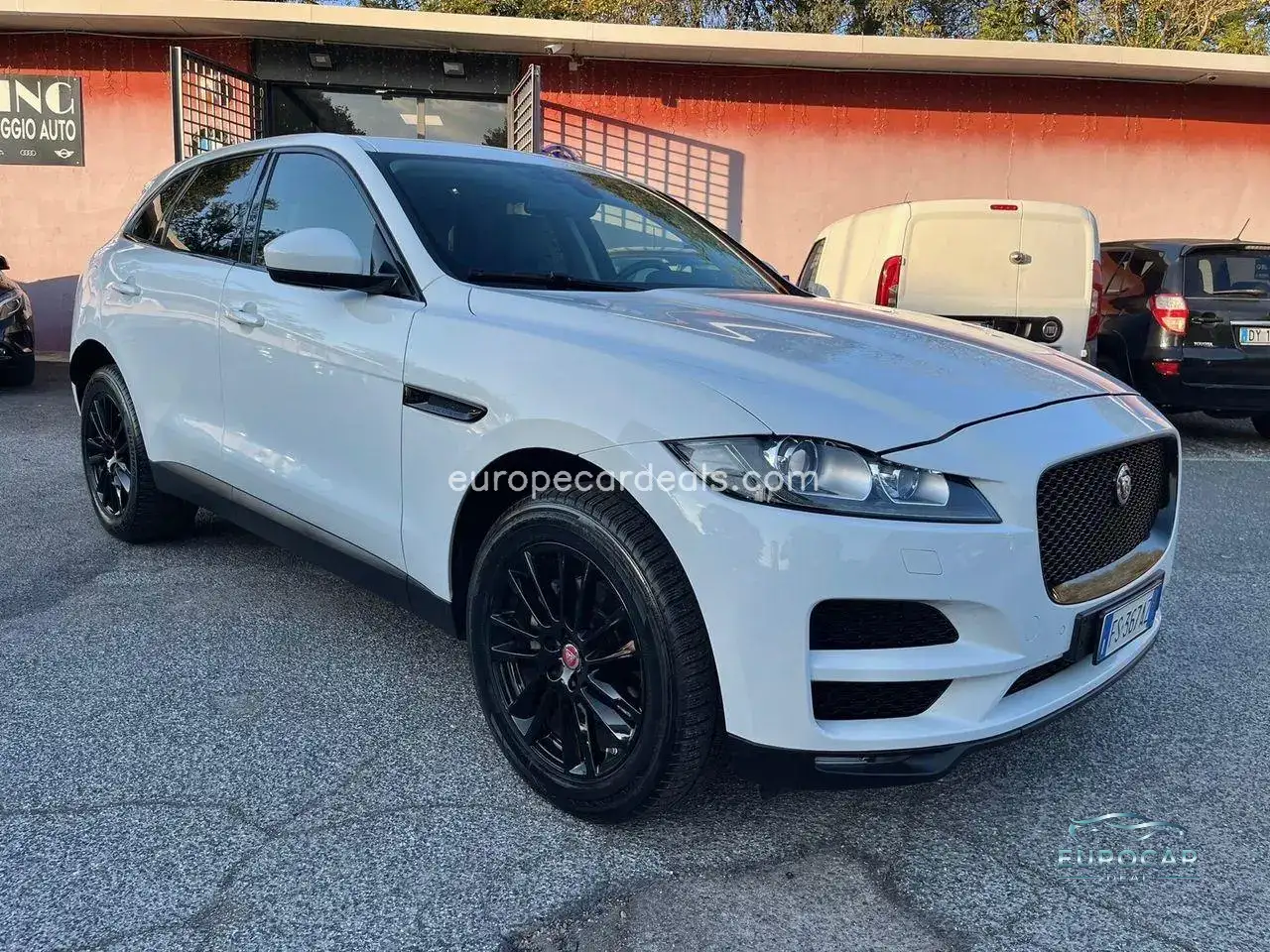 Jaguar F-Pace