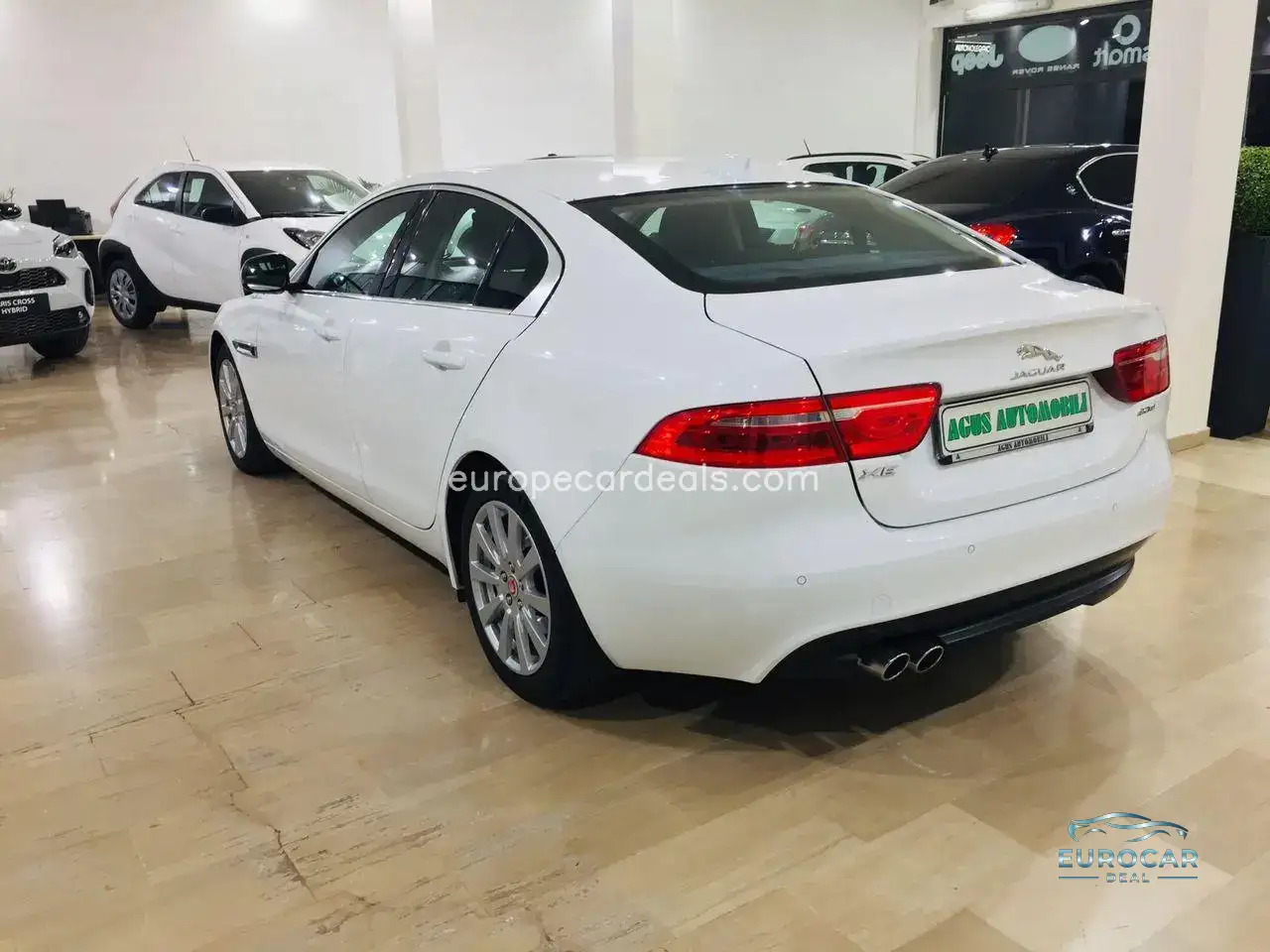 Jaguar XE