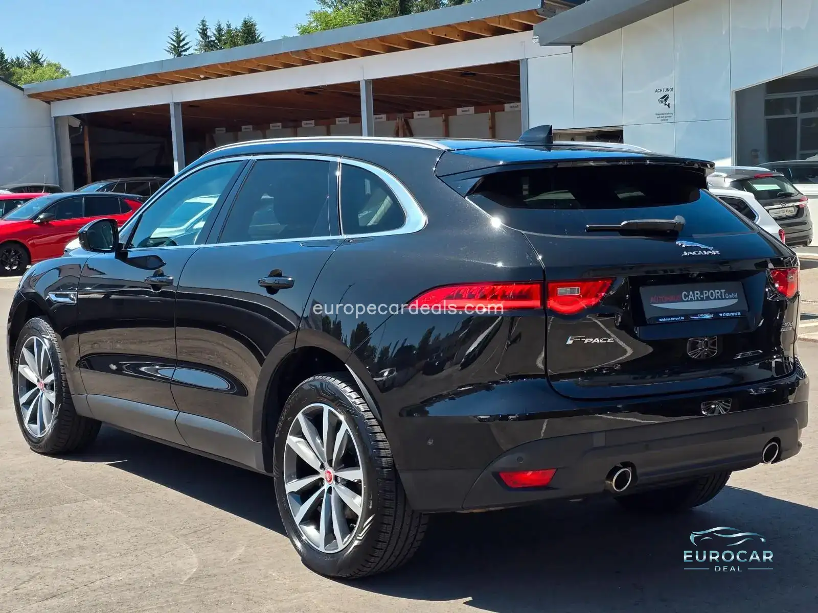 Jaguar F-Pace