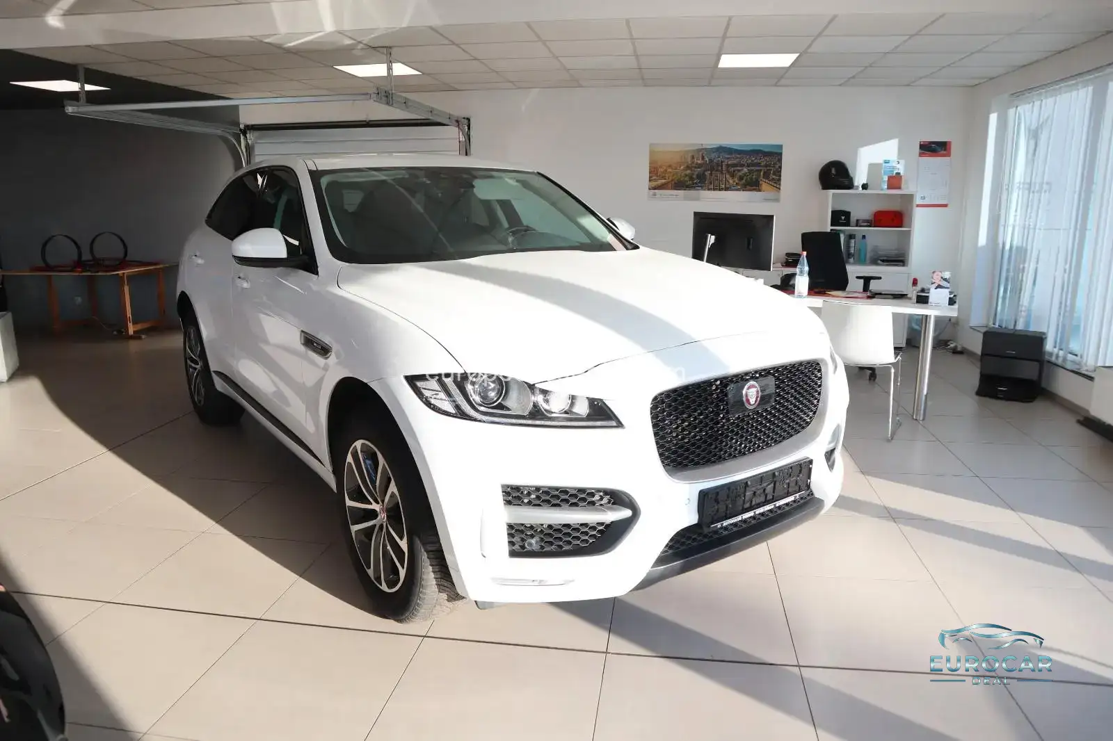Jaguar F-Pace