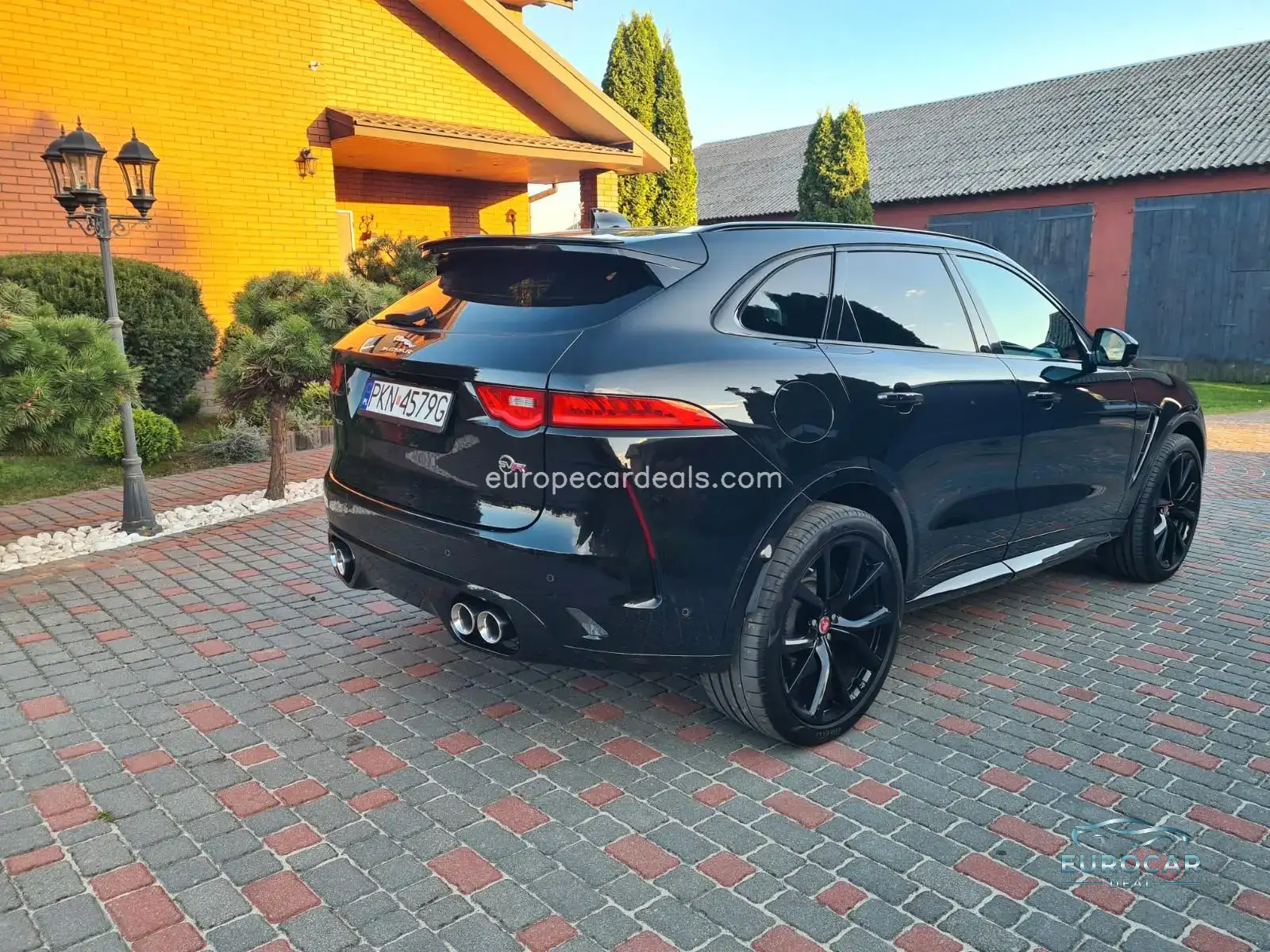 Jaguar F-Pace