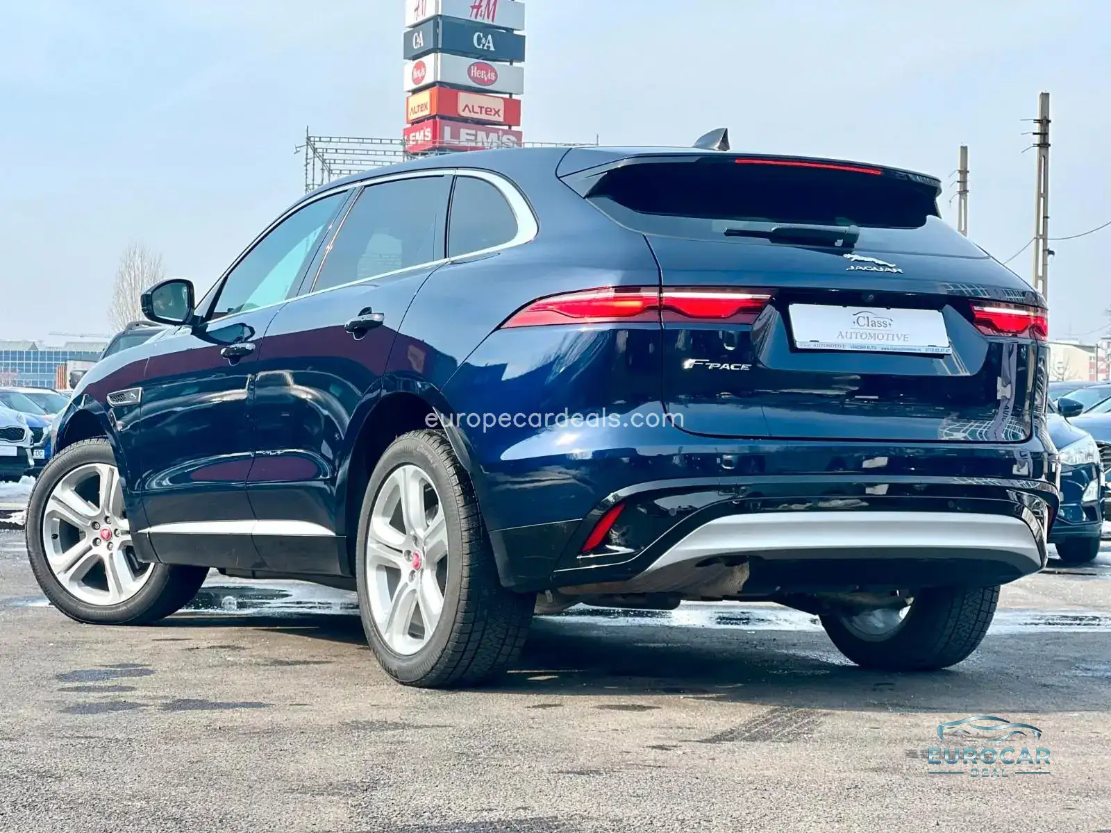 Jaguar F-Pace