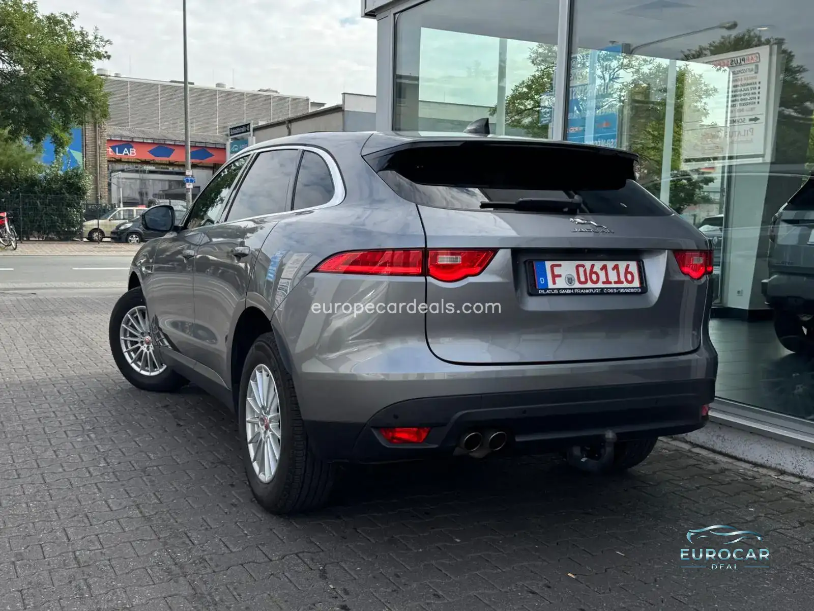 Jaguar F-Pace