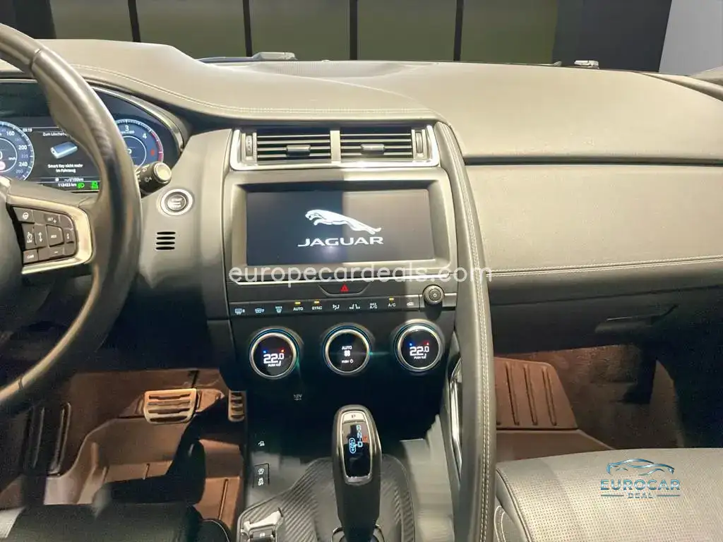 Jaguar E-Pace