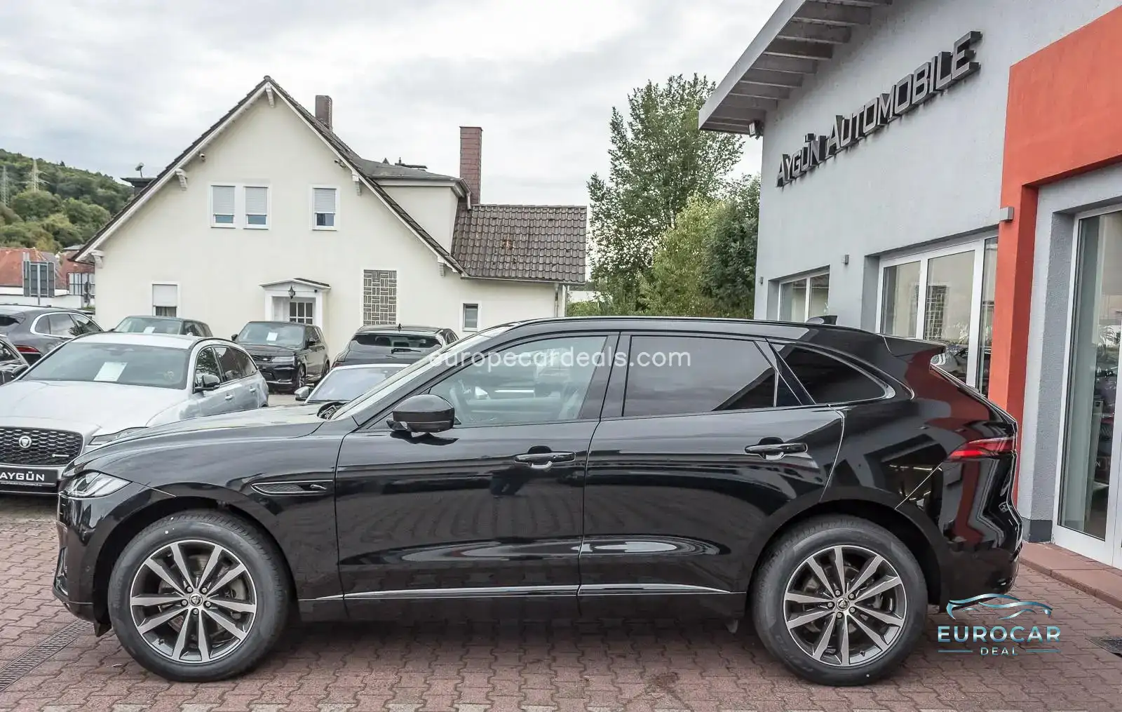 Jaguar F-Pace
