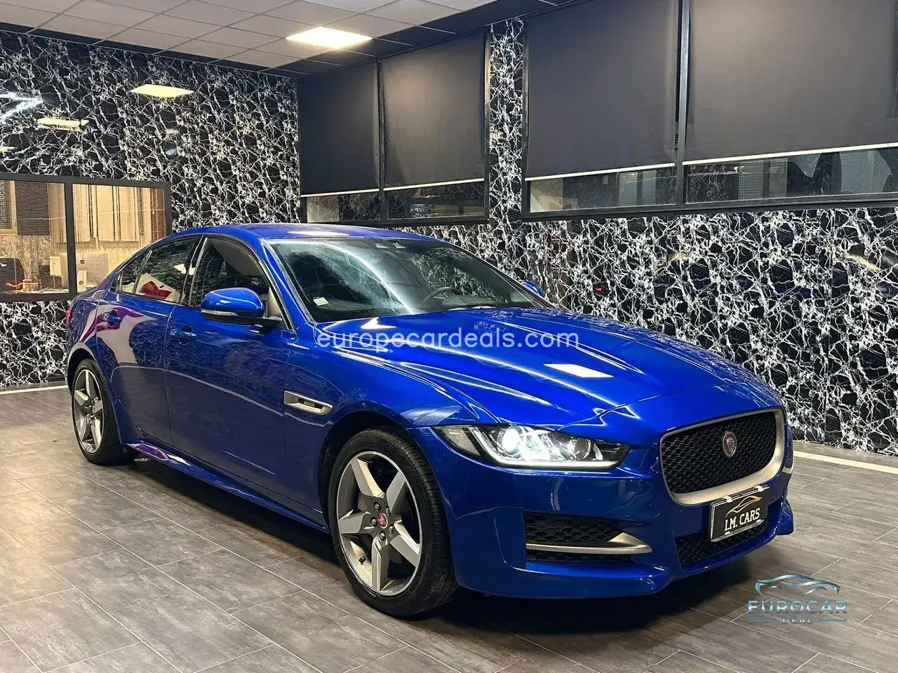 Jaguar XE