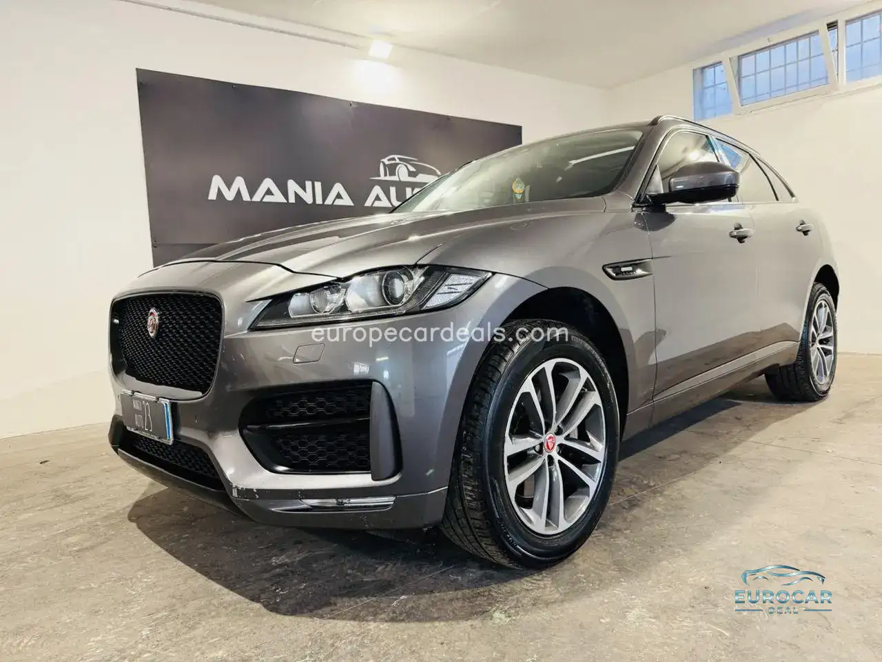 Jaguar F-Pace
