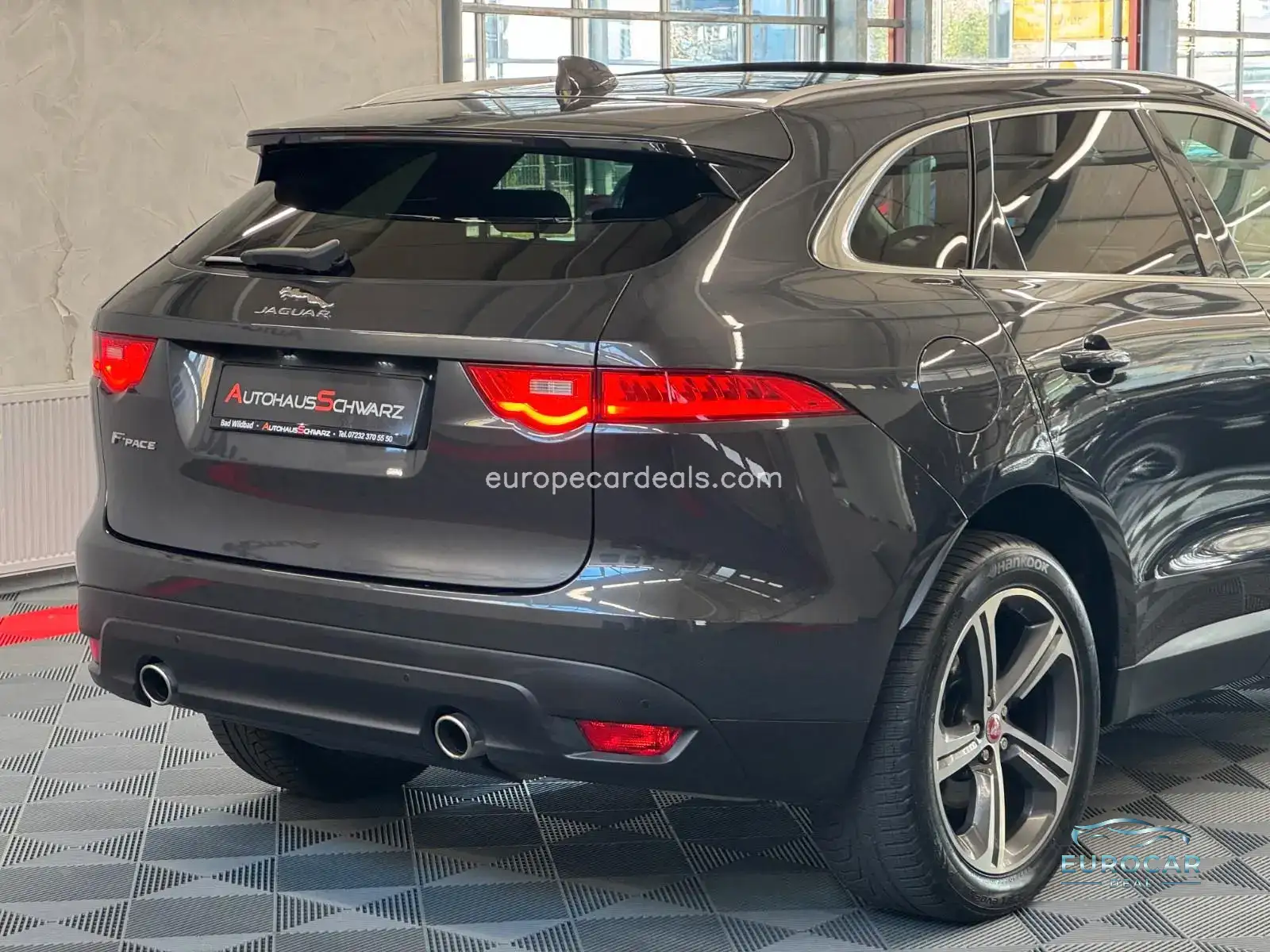Jaguar F-Pace