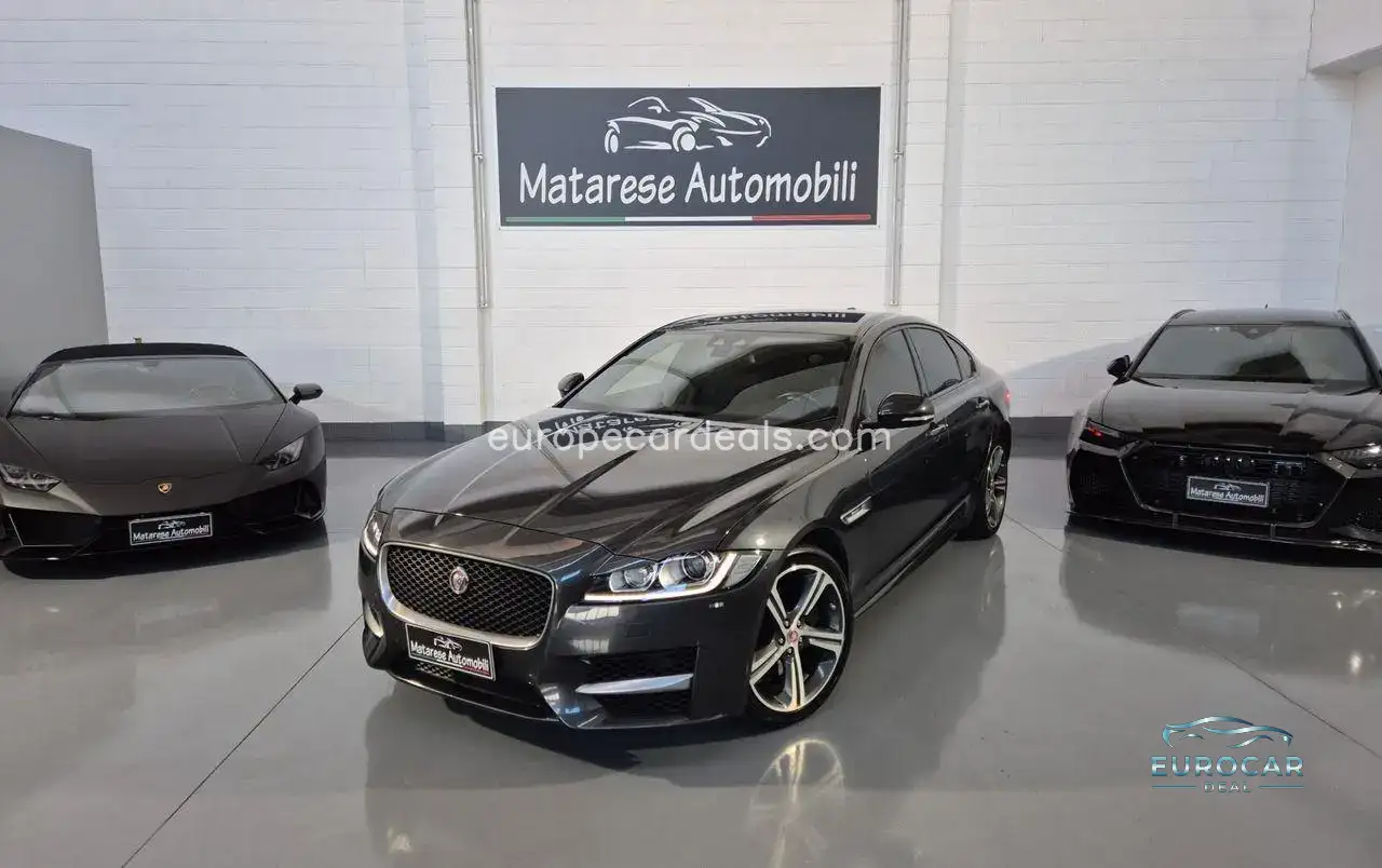 Jaguar XF