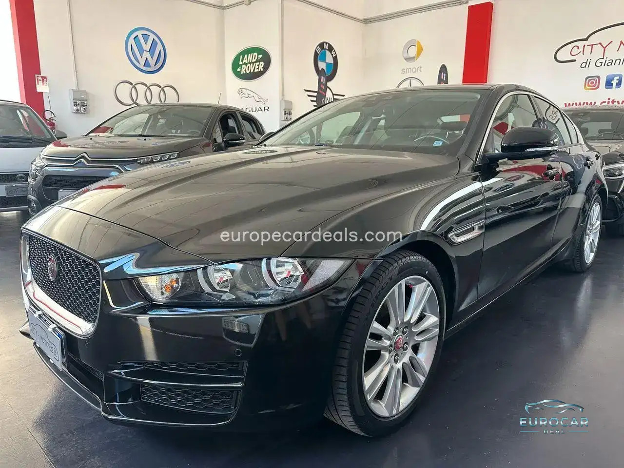 Jaguar XE