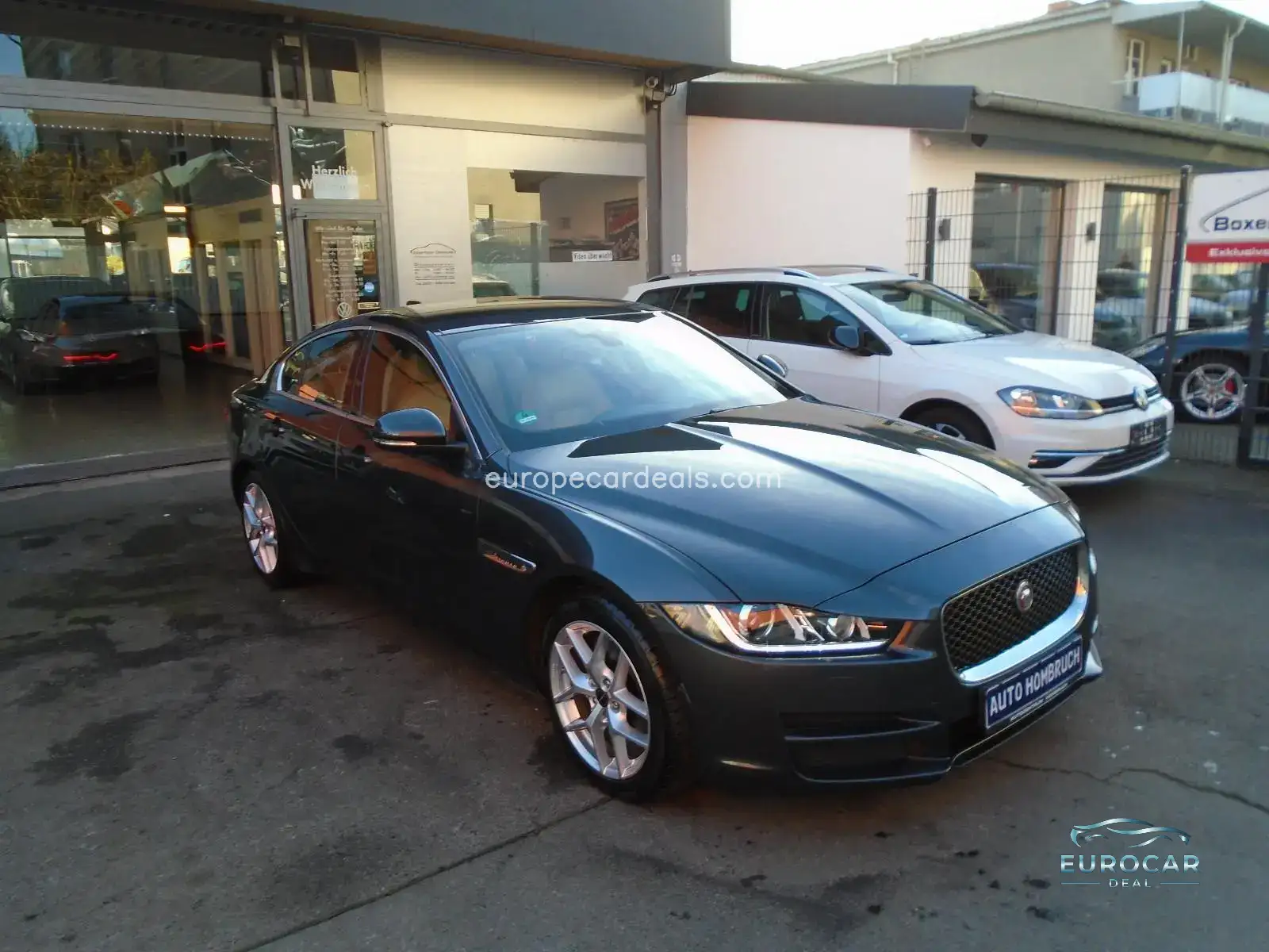 Jaguar XE