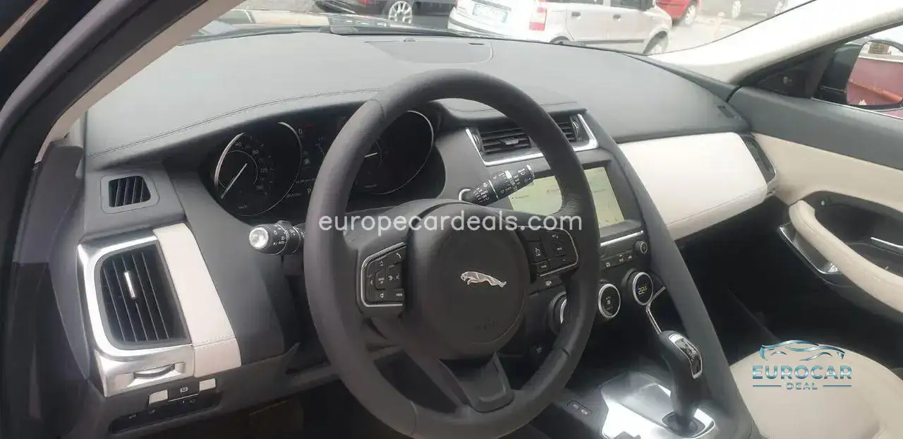 Jaguar E-Pace