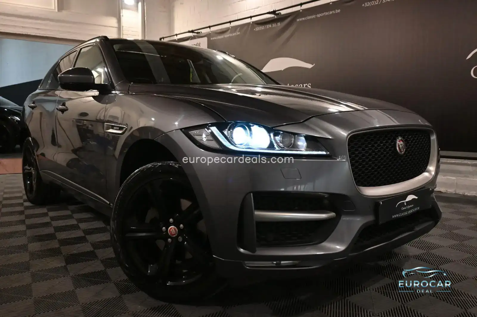 Jaguar F-Pace