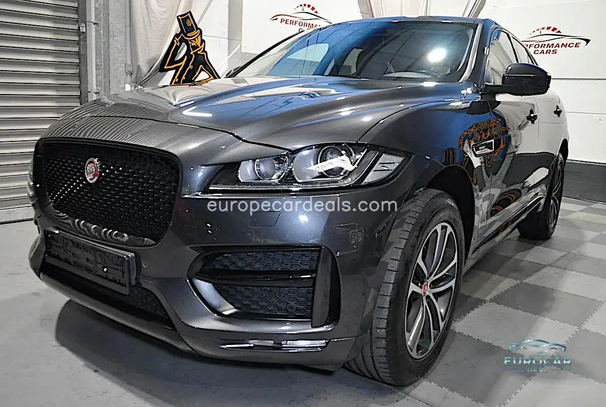 Jaguar F-Pace