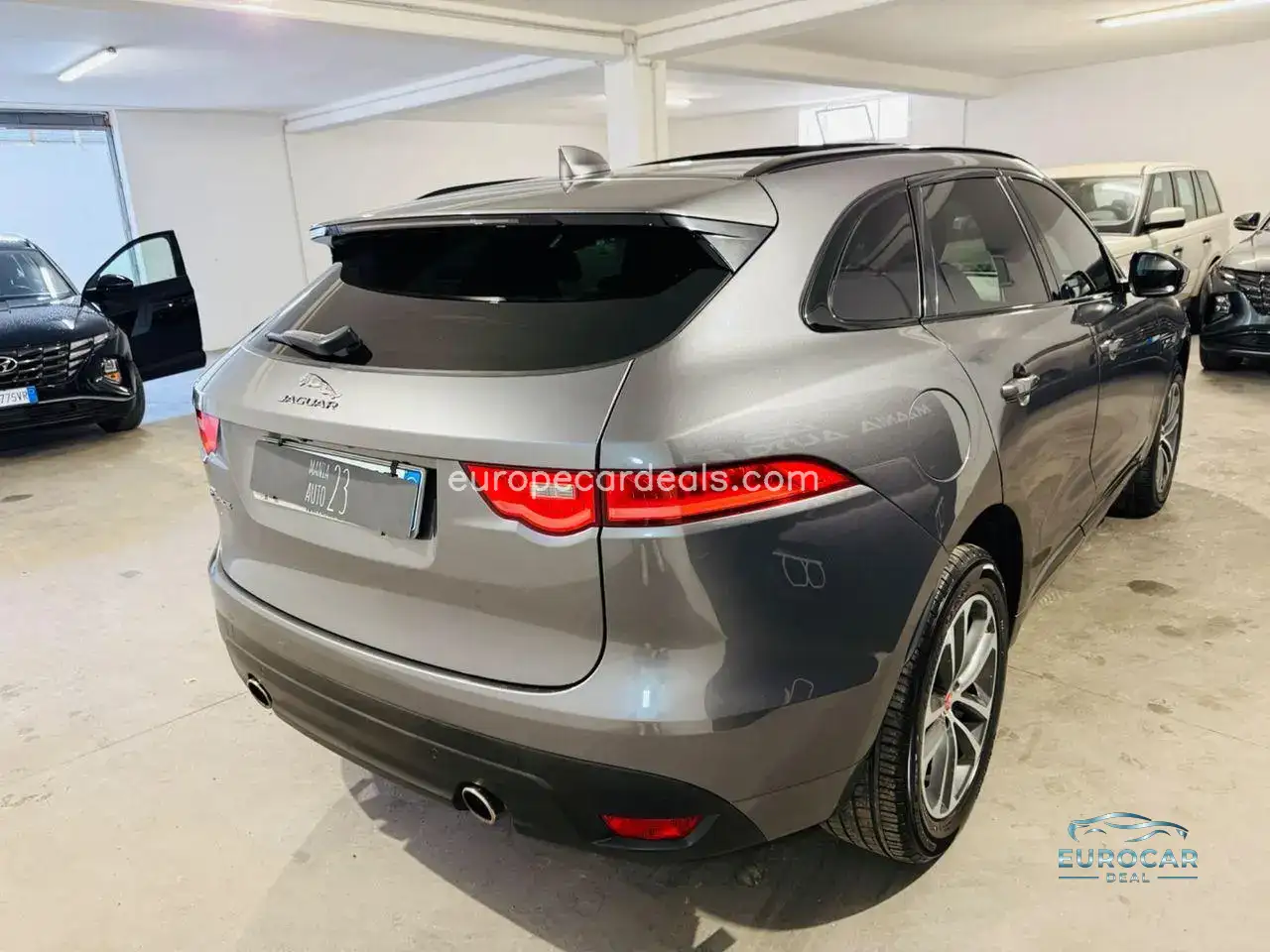 Jaguar F-Pace