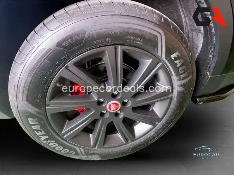 Jaguar E-Pace