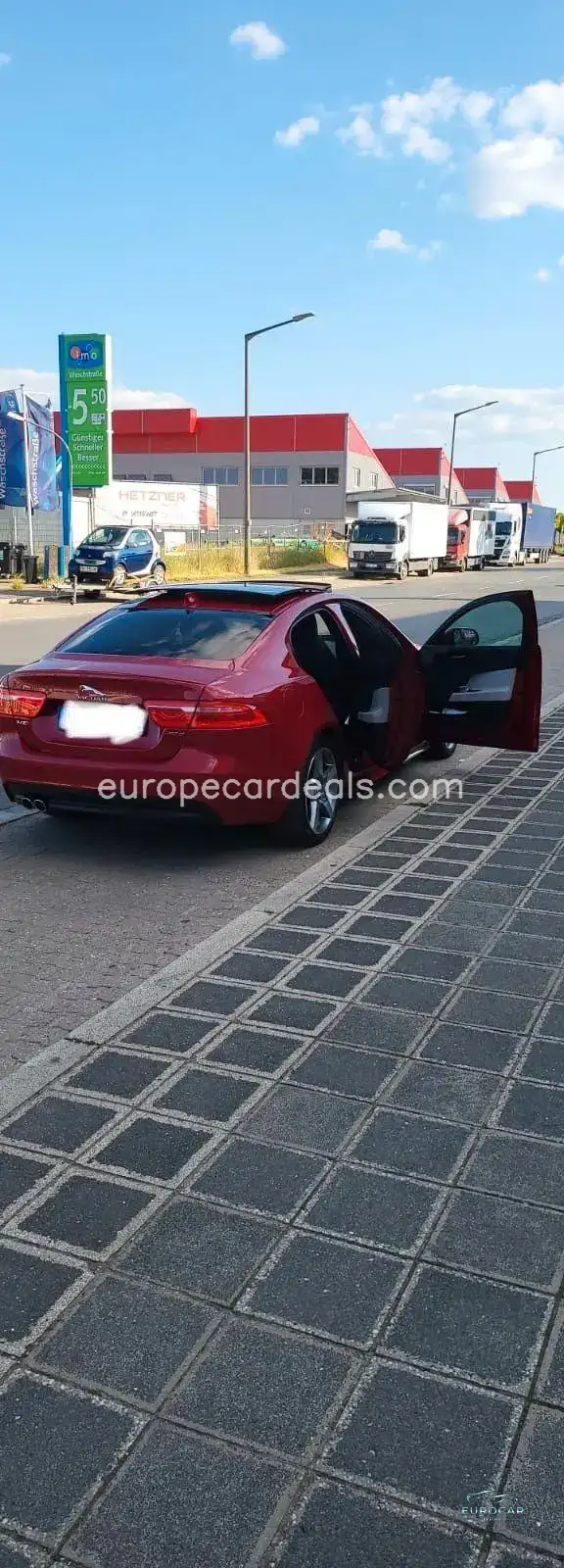 Jaguar XE