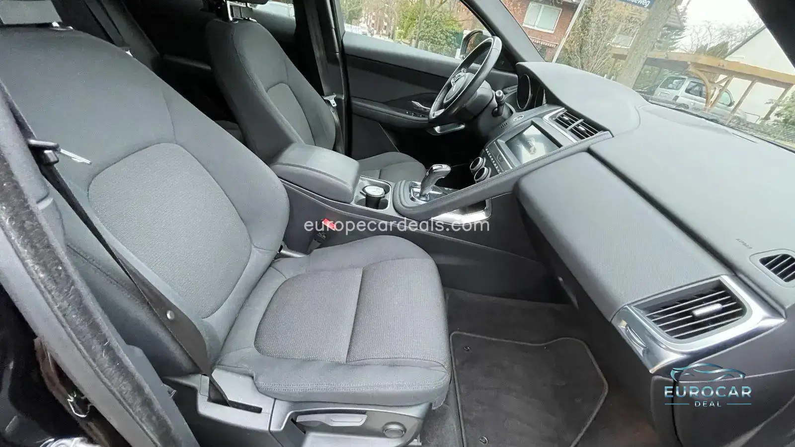 Jaguar E-Pace