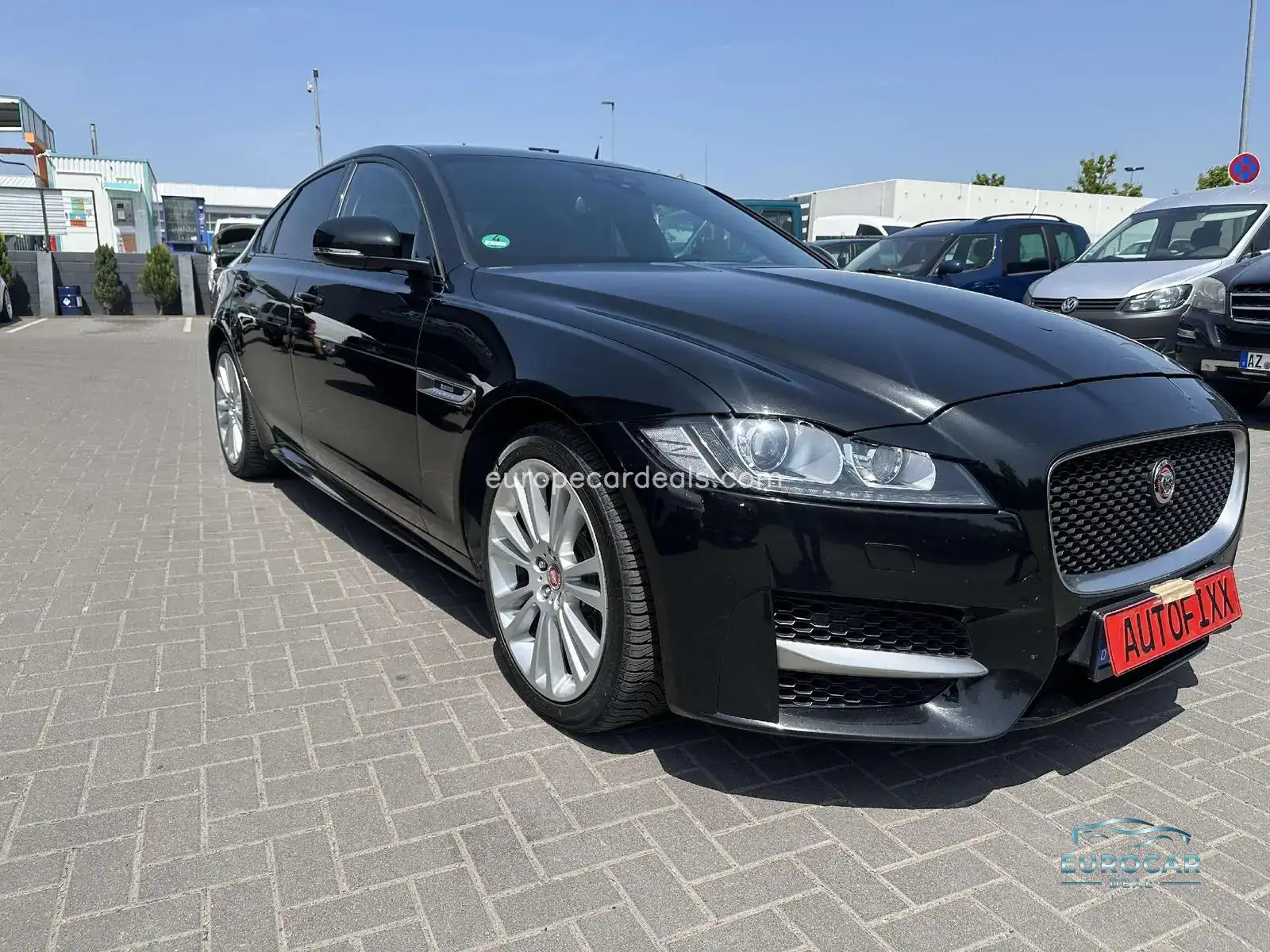 Jaguar XF
