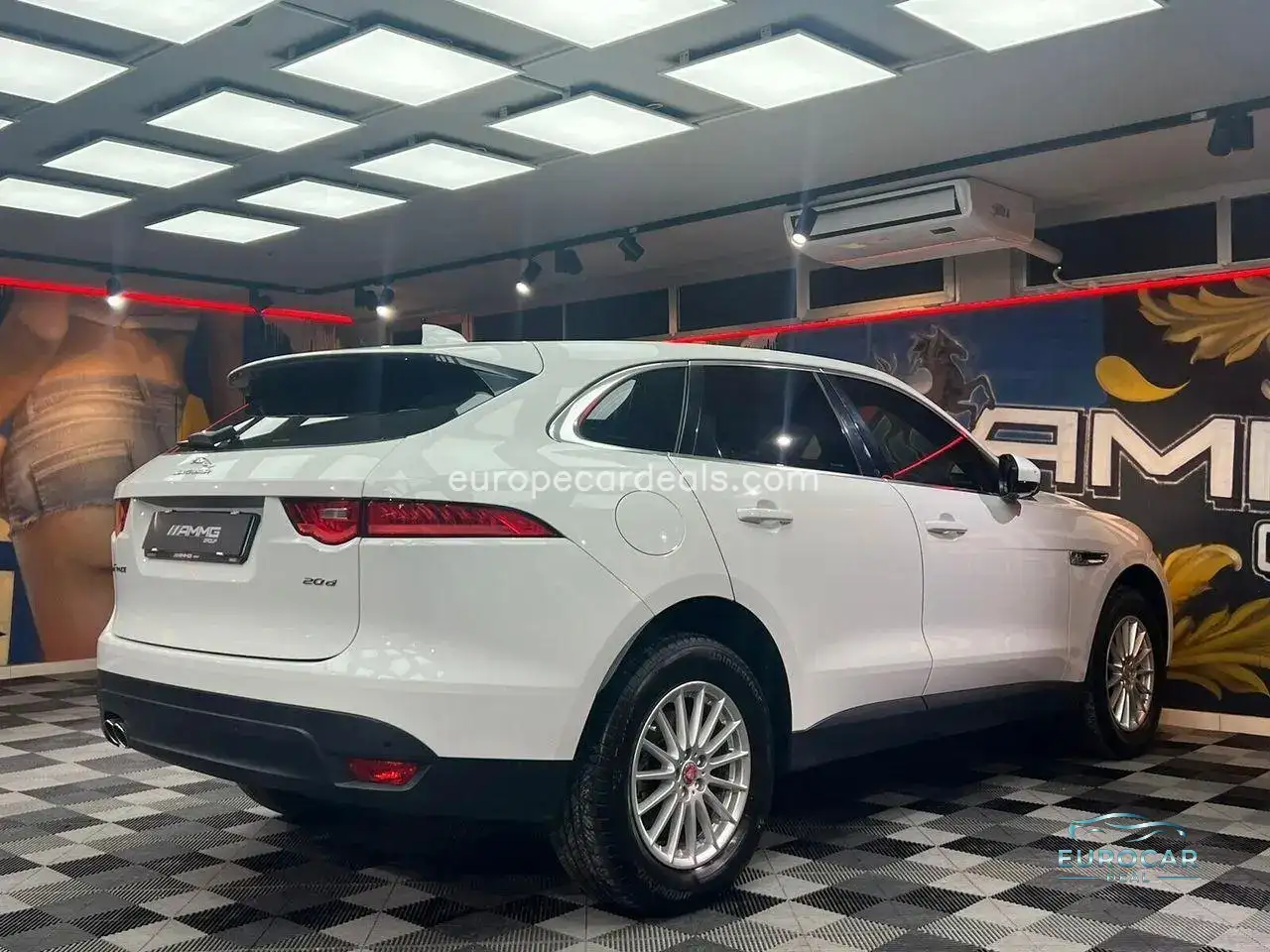 Jaguar F-Pace