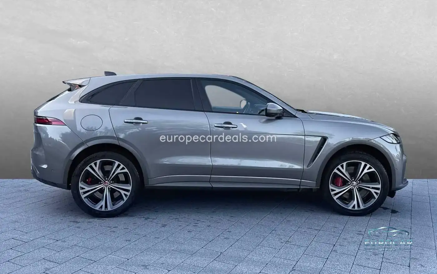Jaguar F-Pace