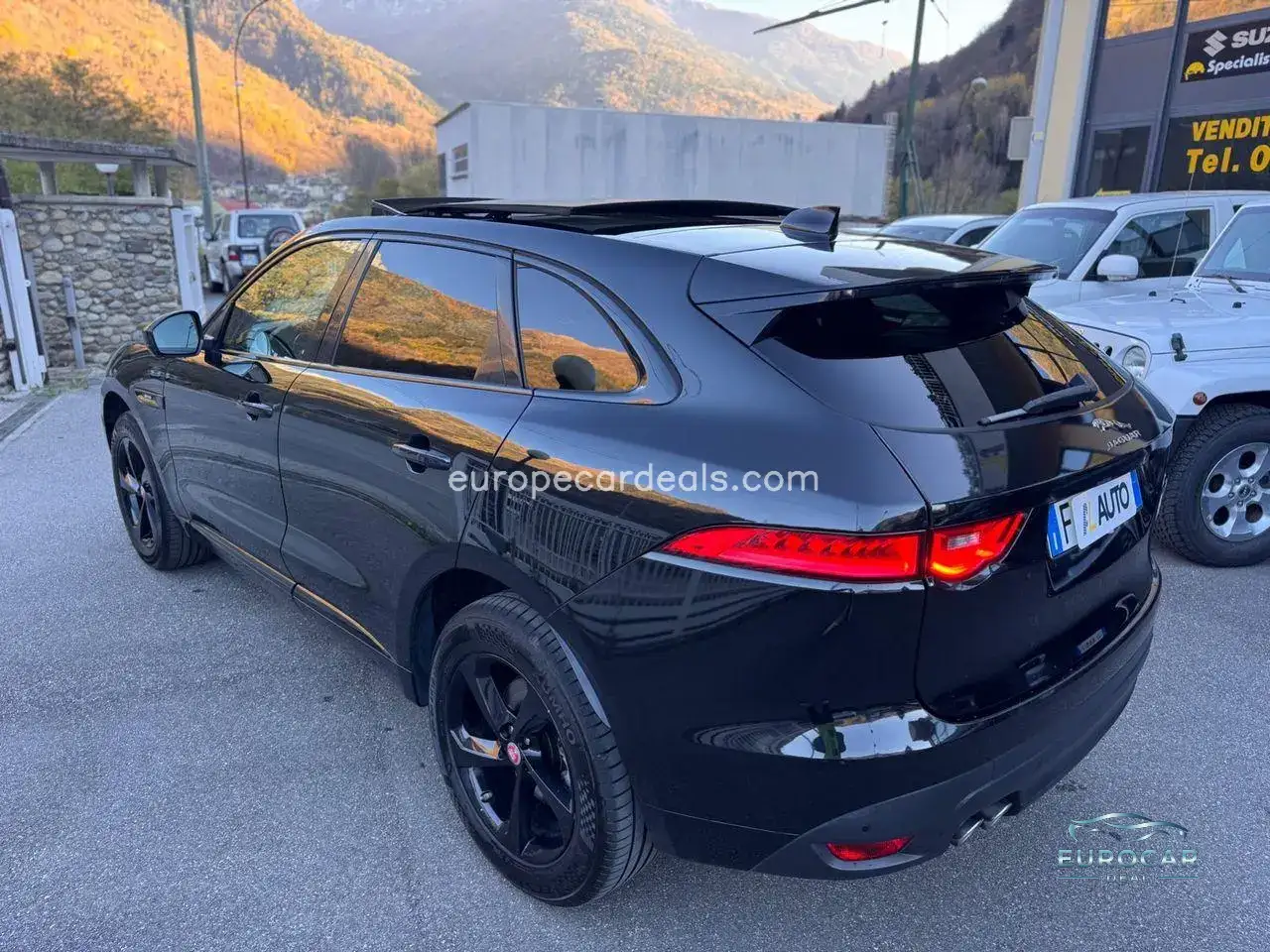 Jaguar F-Pace