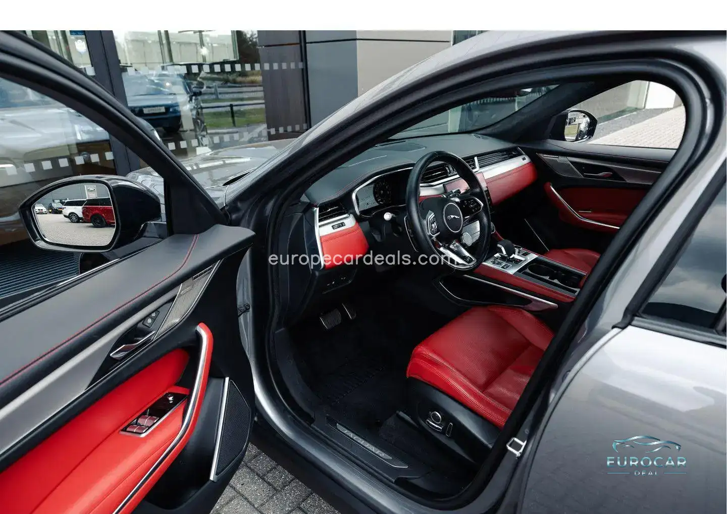 Jaguar F-Pace