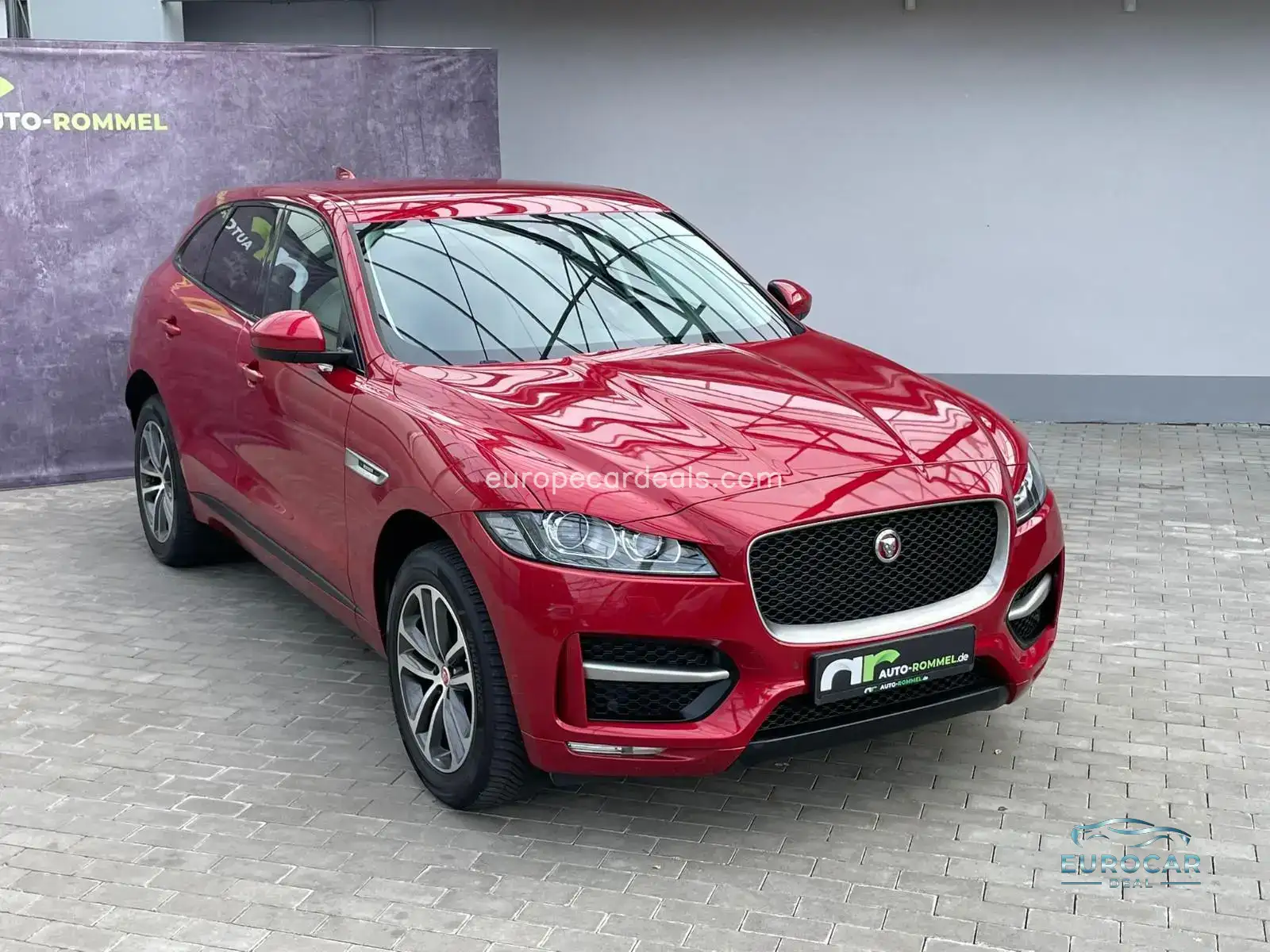 Jaguar F-Pace