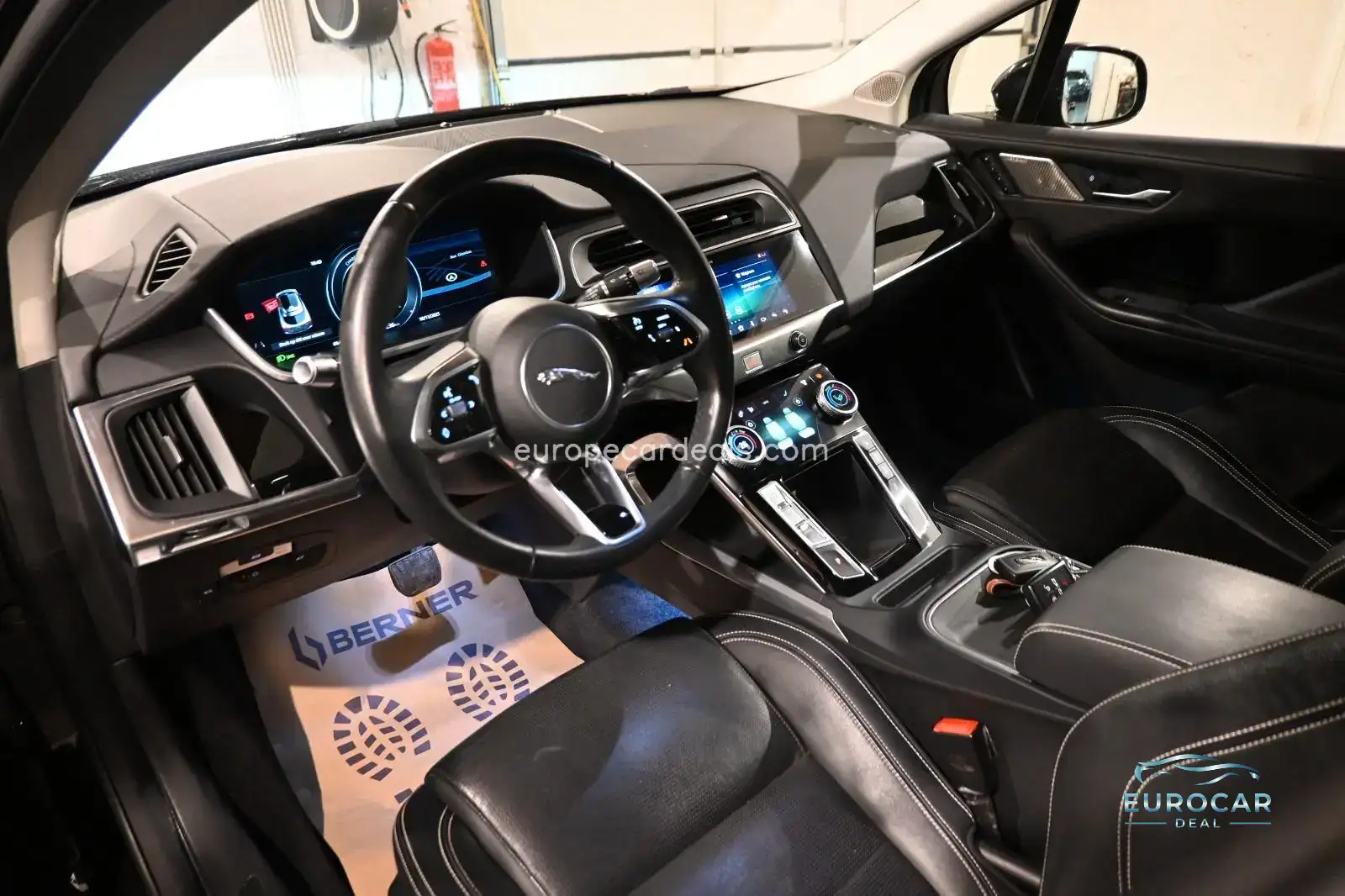 Jaguar I-Pace