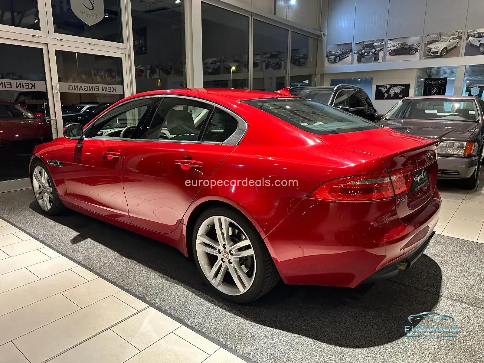 Jaguar XE