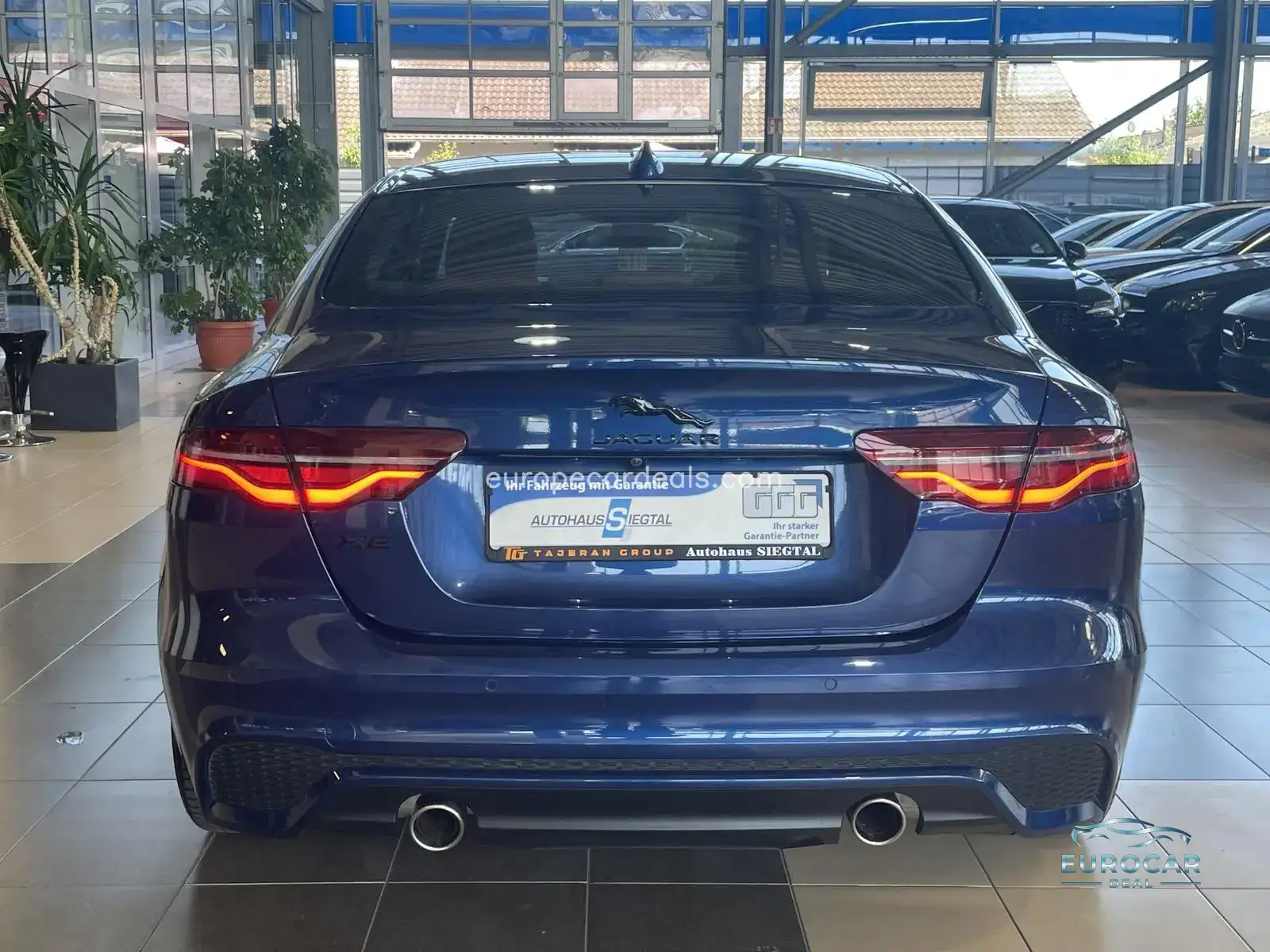 Jaguar XE
