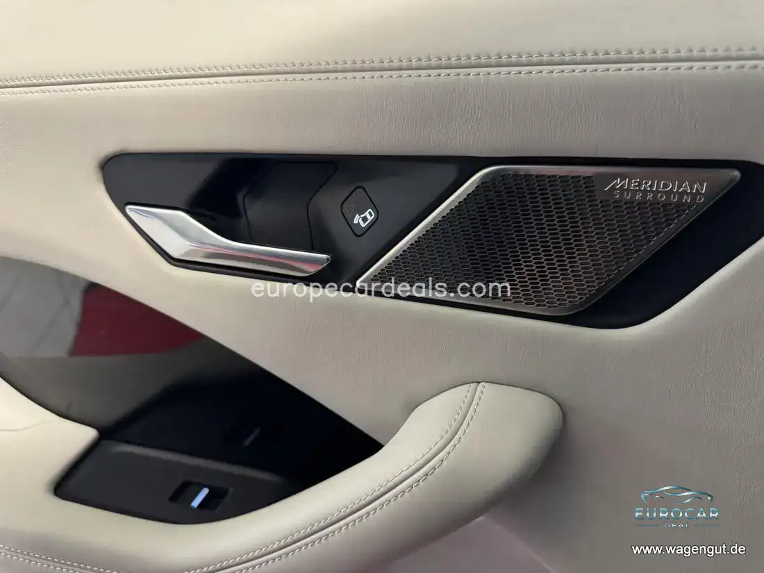 Jaguar I-Pace
