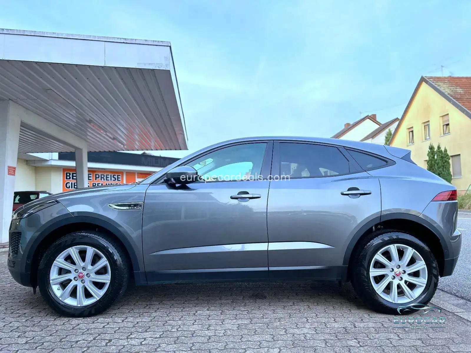 Jaguar E-Pace