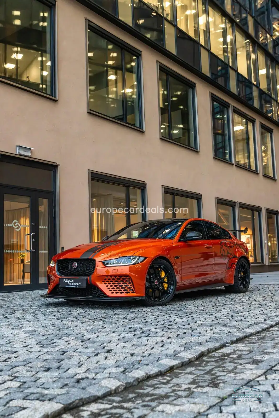 Jaguar XE