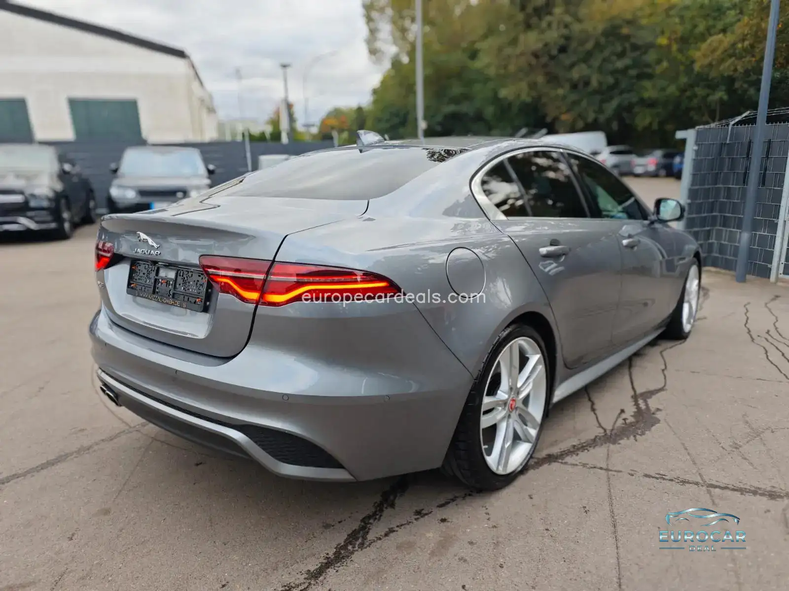 Jaguar XE