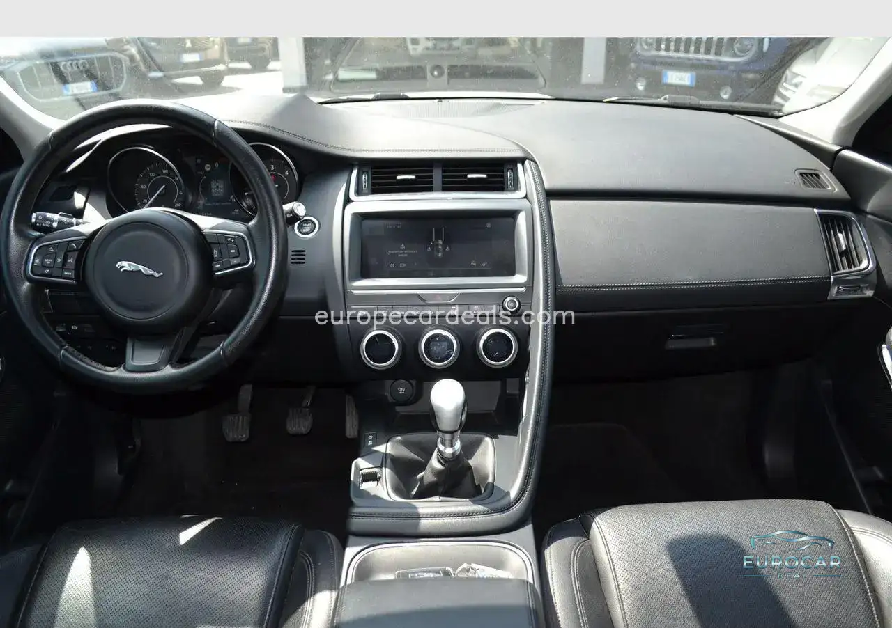 Jaguar E-Pace